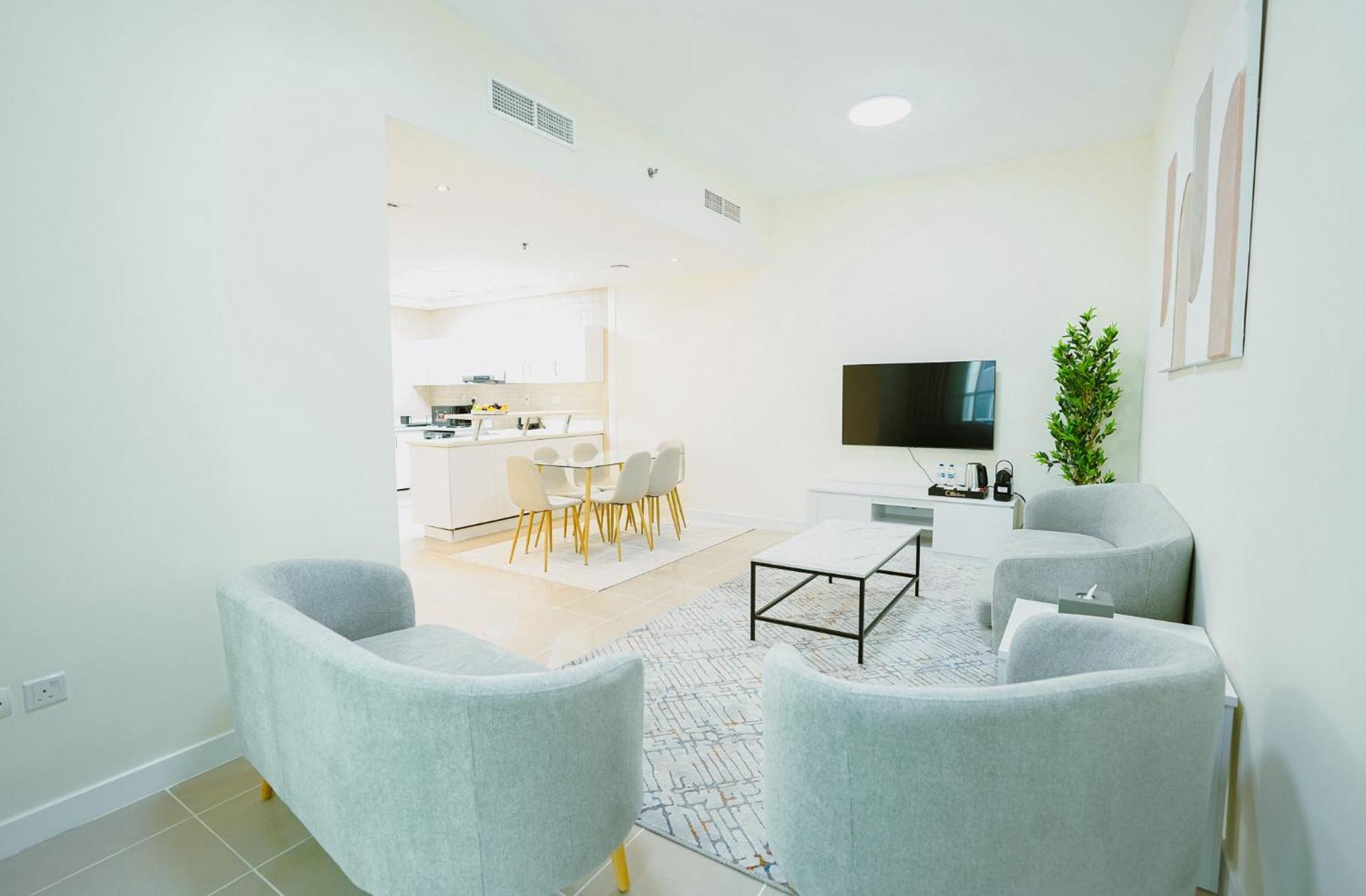 Citihome - Contemporary 1br With Marina Glimpse Holiday home