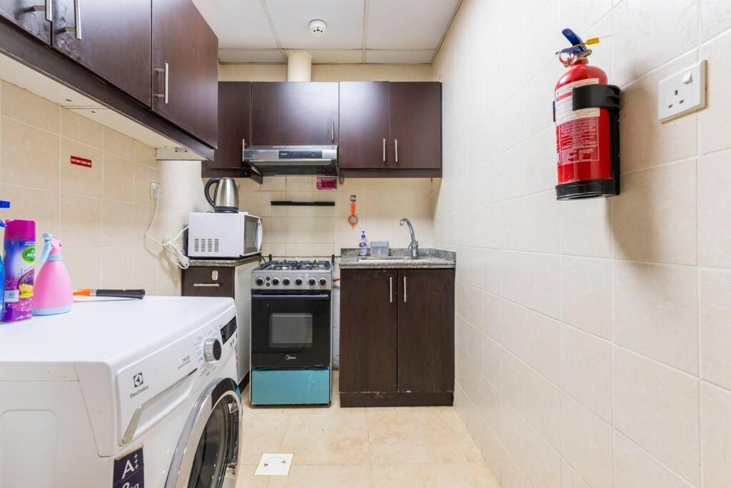 Beautiful 1br With Views At Silicon