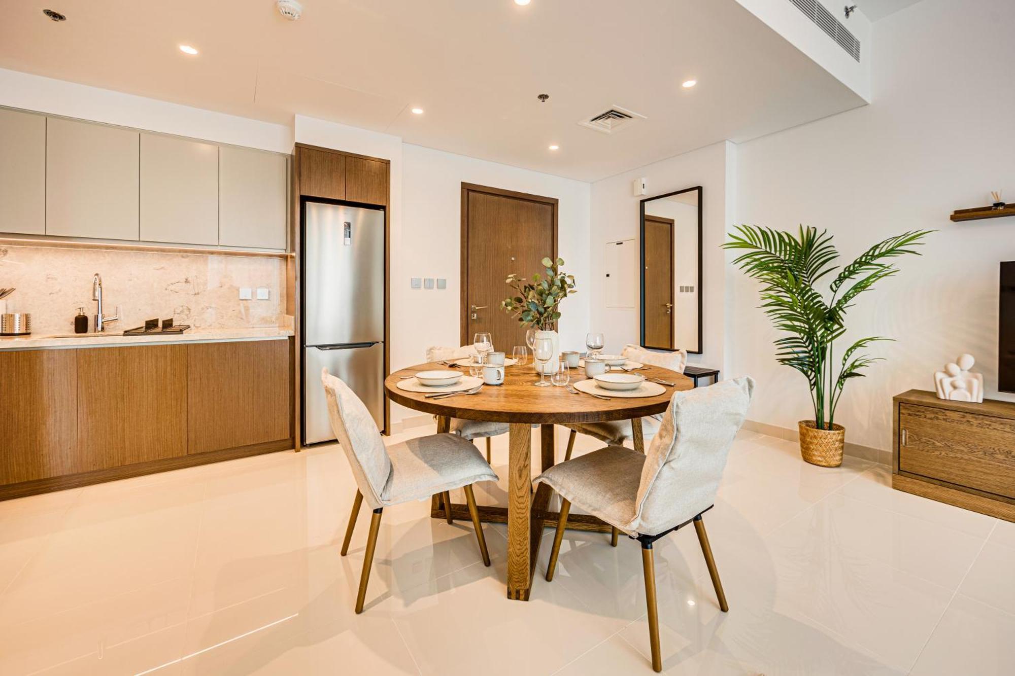 Astonishing In Beachfront * Dubai