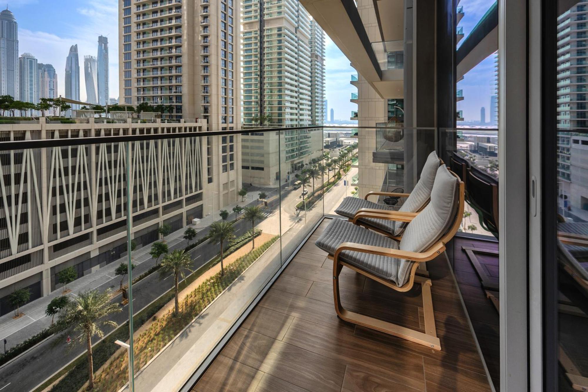 Astonishing In Beachfront * Dubai