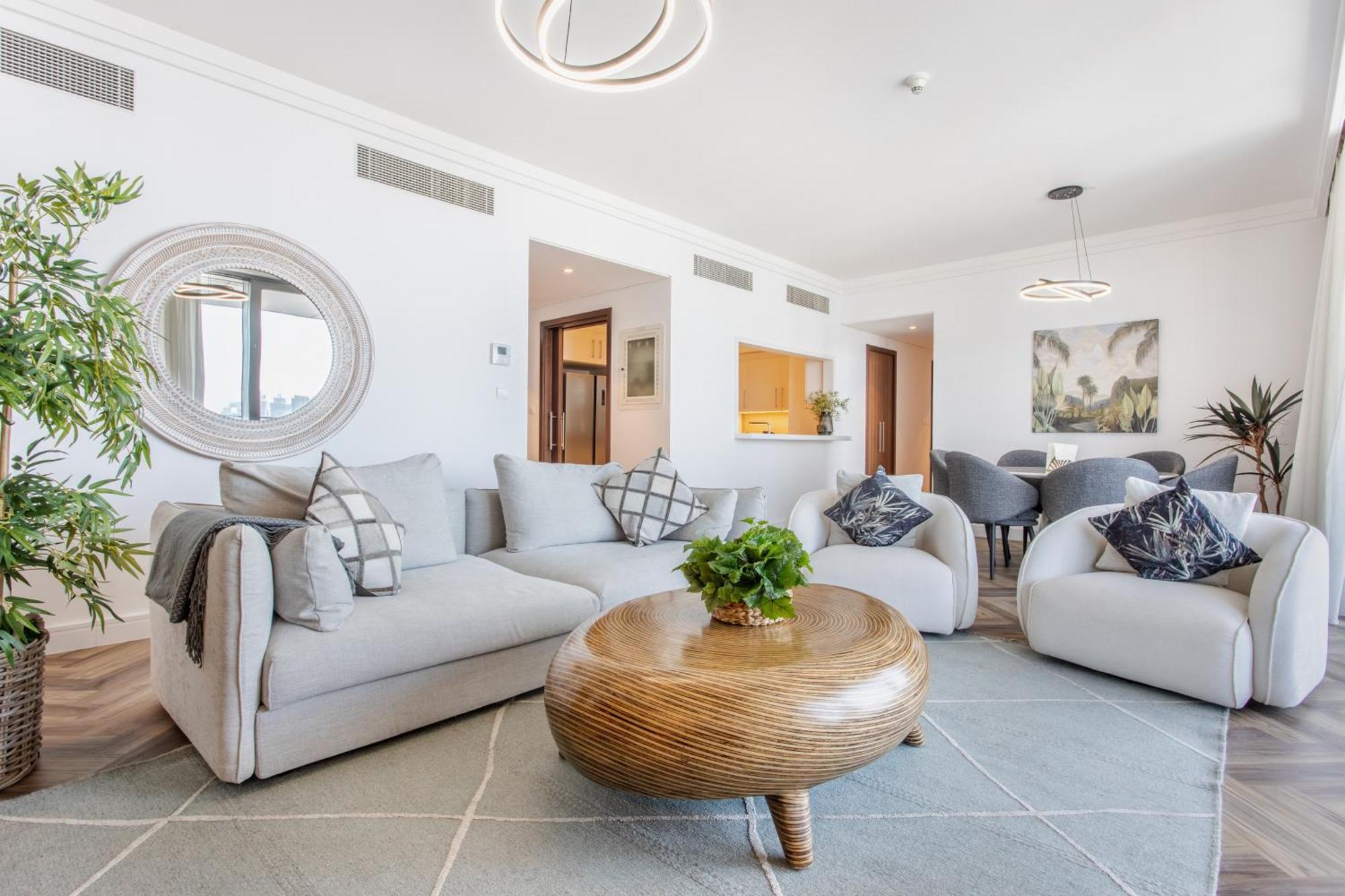 Wehost - Downtown Luxury 4br With Panoramic Views Dubai