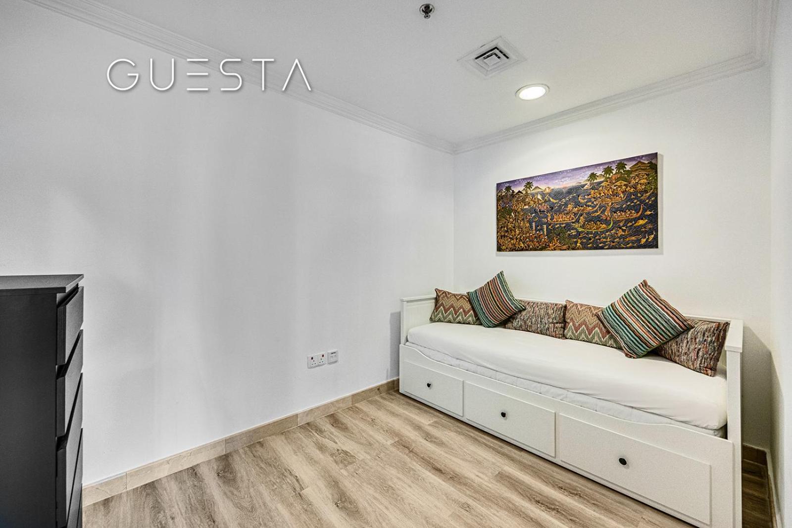 Marina Quays 1 Bdr Guest Room, Marina * Dubai