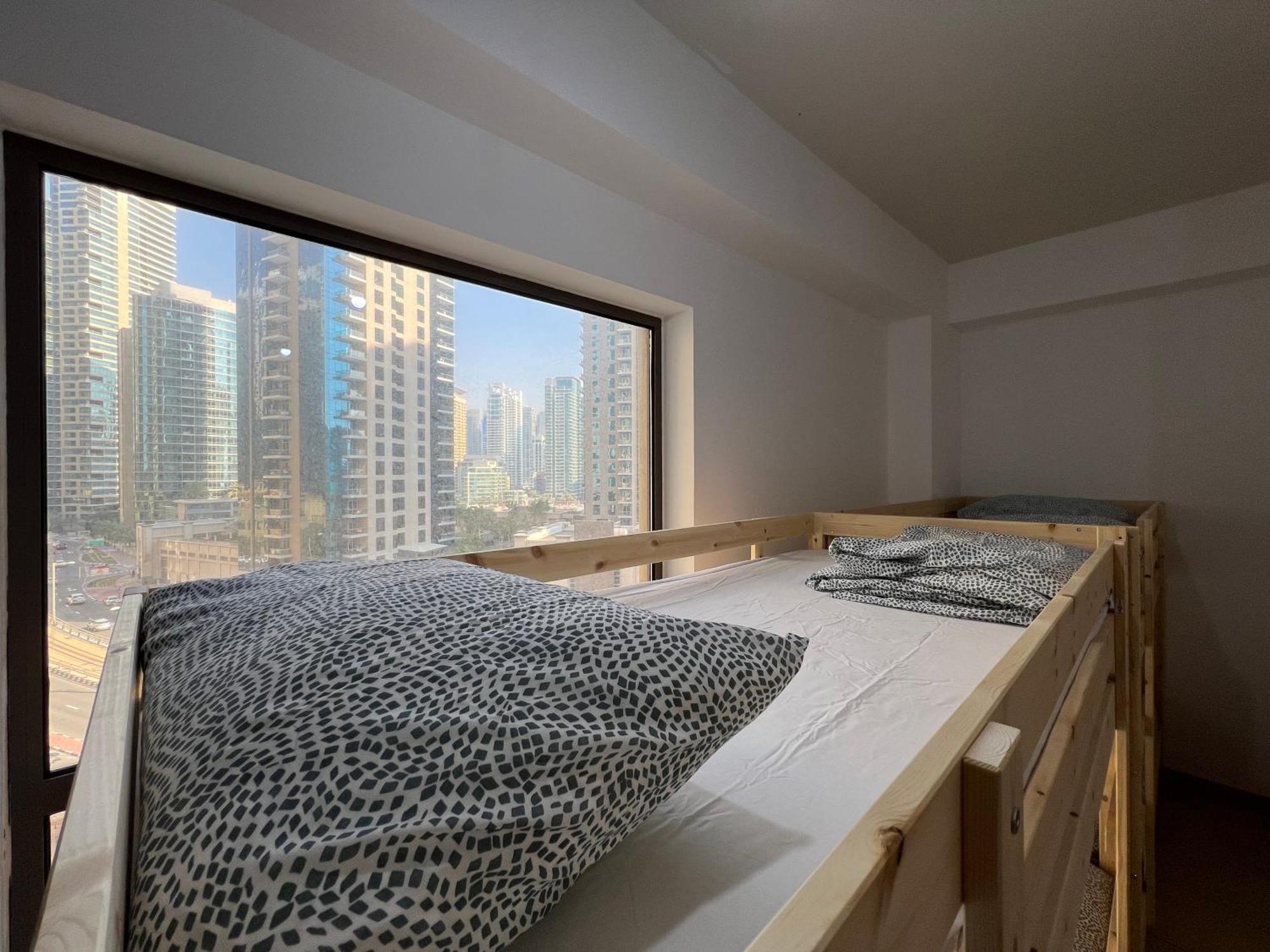 Silvana Deluxe Hostel Dubai