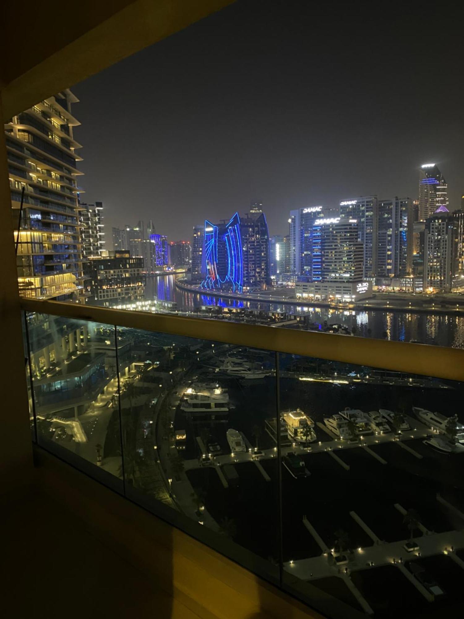 Apartment 2br Burj Khalifa View, Mall