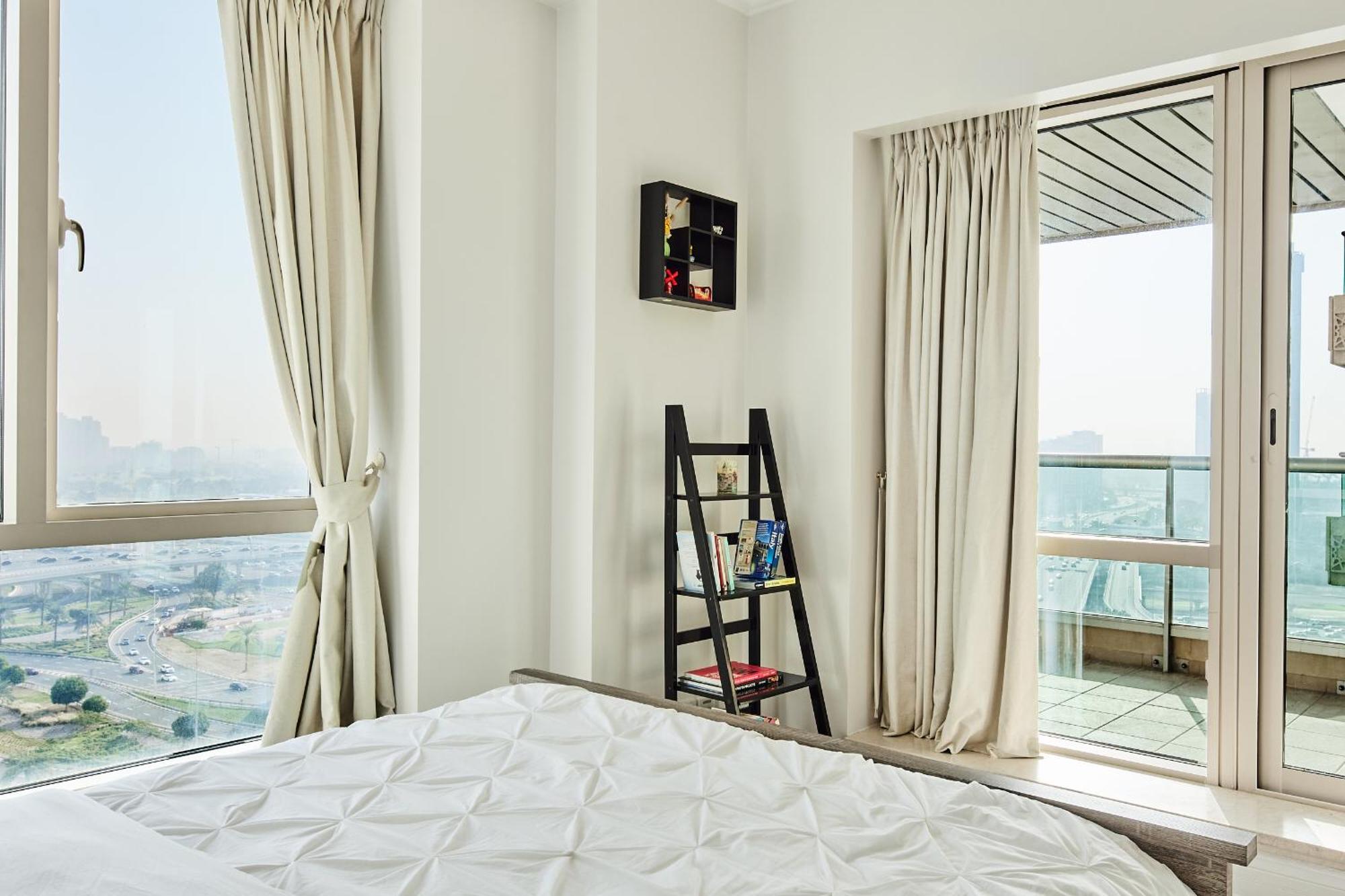 Apartment Luxury Marina Views On Marina Walk Waterfront 3 Bed Property