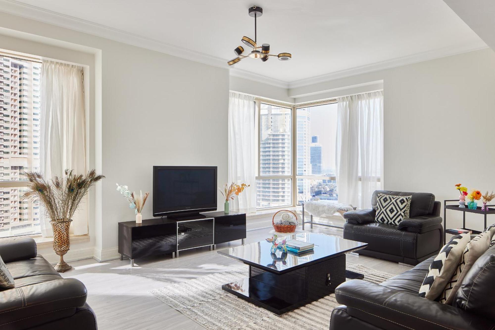 Luxury Marina Views On Marina Walk Waterfront 3 Bed Property Dubai