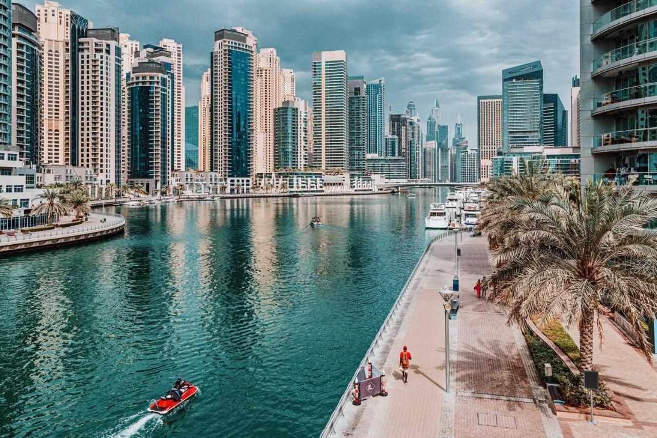 Apartment Success Luxury - 5 Min Away Marina Corniche - Free Housekeeping Provided Everyday-24-7 Staff Available For Services