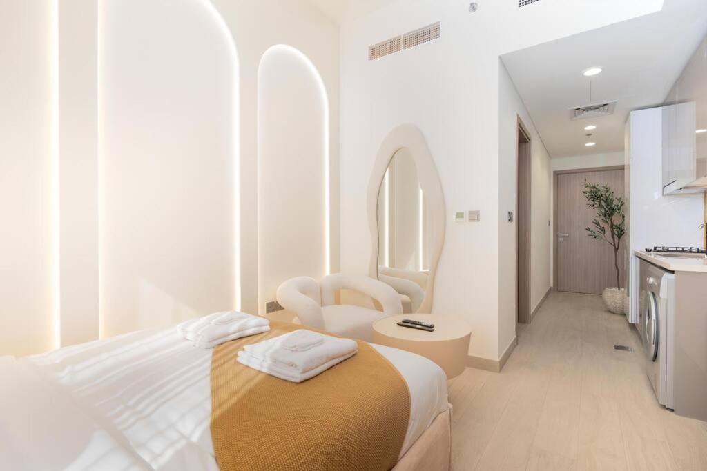 12min From Burj Khalifa - Azizi Riviera 32 - * Dubai