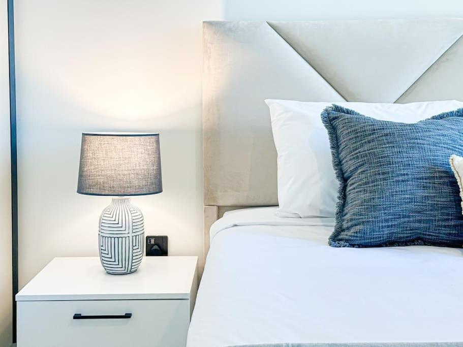 Apartment Higuests - Marina Vista Tower 2