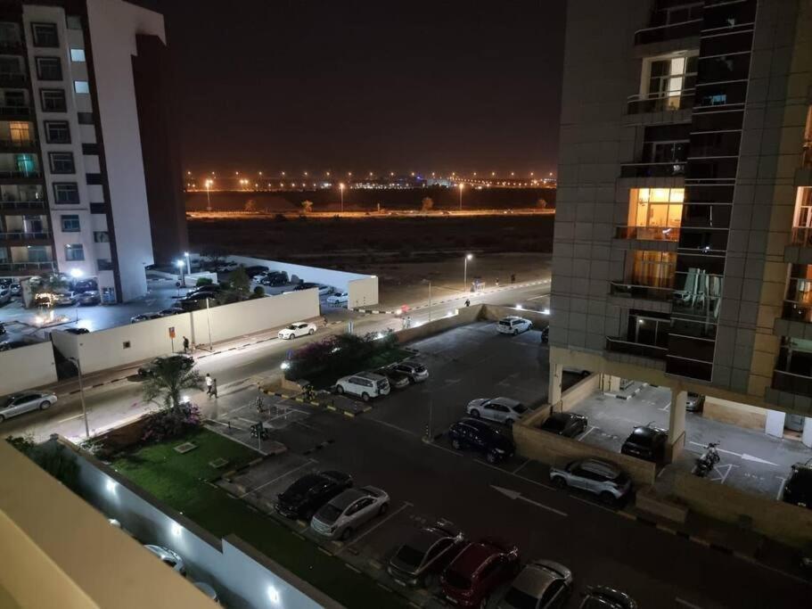 Apartment Wonderful 1bhk At Silicon Oasis