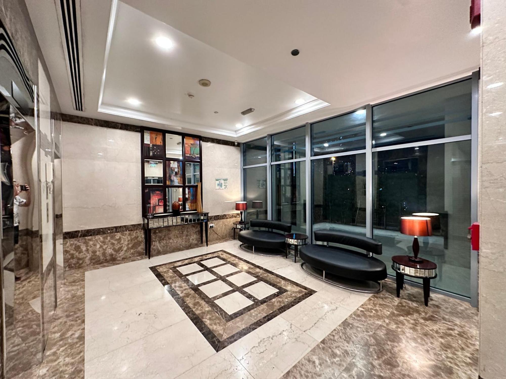 Apartment In Heart Of Marina B Walk To The Jbr *
