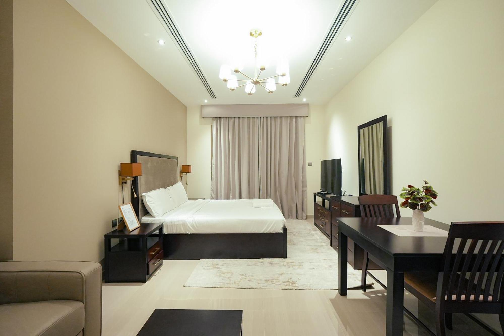 Studio At Elite Downtown With Burj Khalifa View By Anw Apartment Dubai