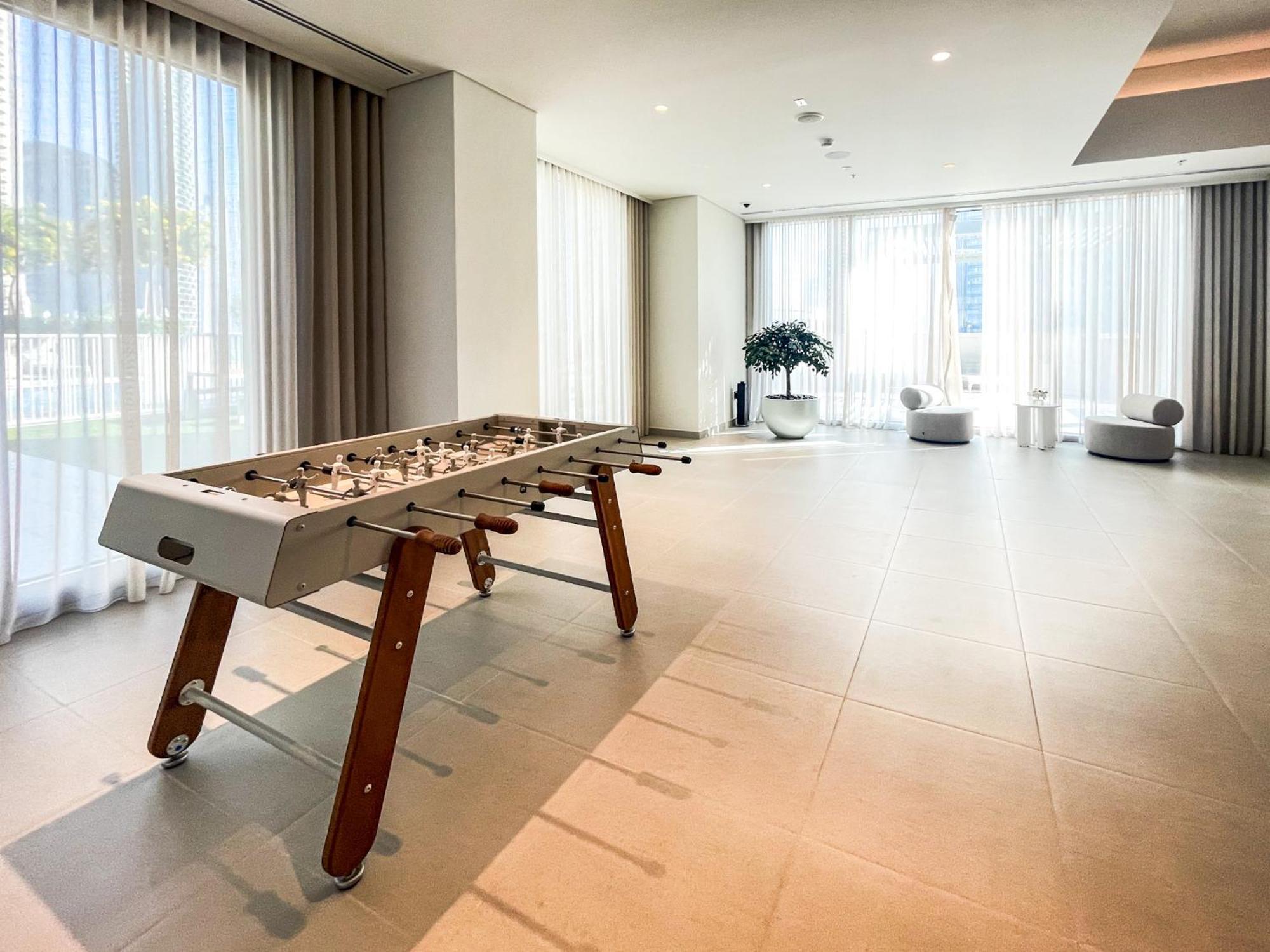 Apartment Cozy With Views Next To Burj Khalifa 166fo1-2 Dubai