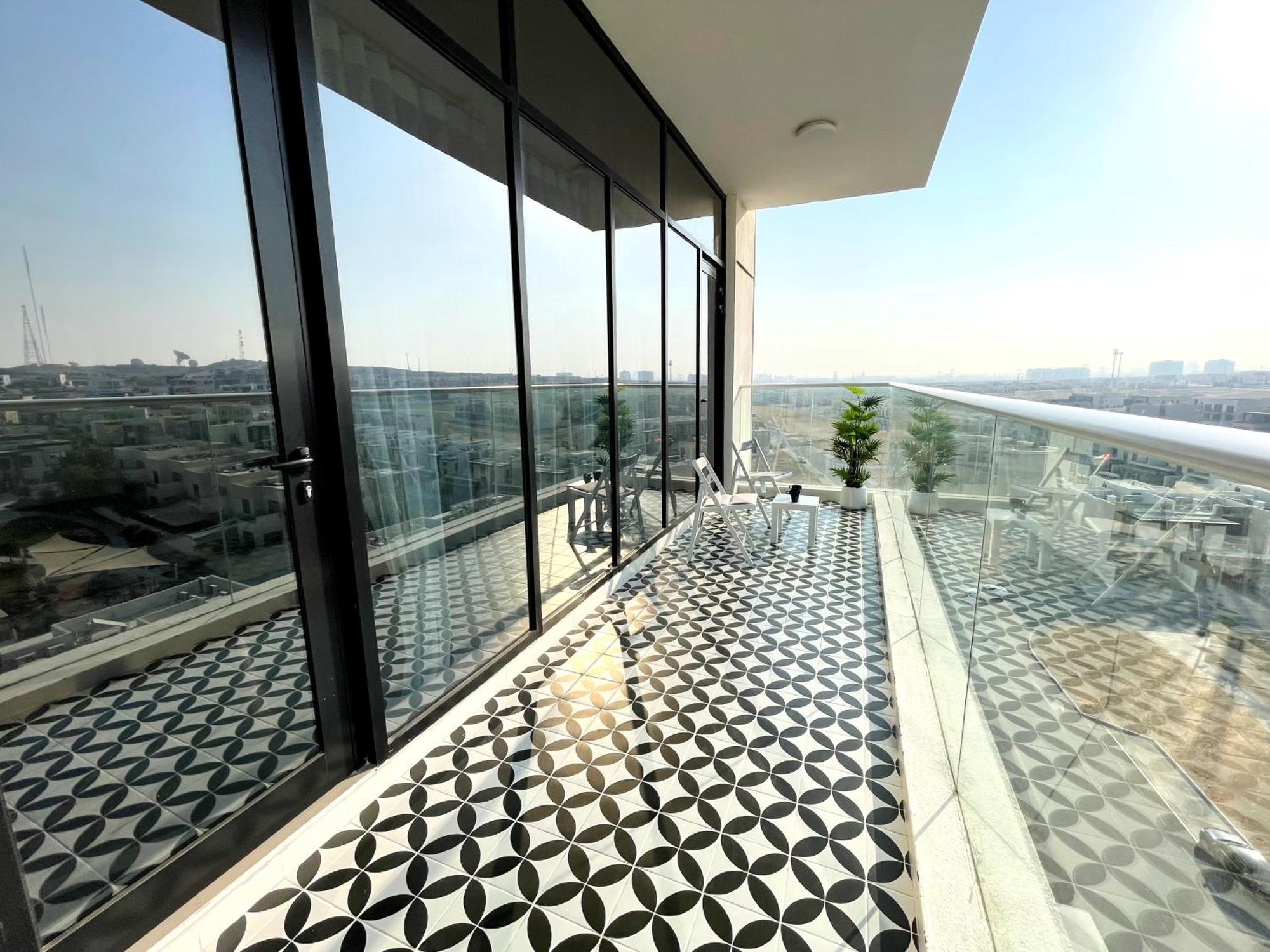 Apartment Cozy With Pool - 10 Mins From Marina
