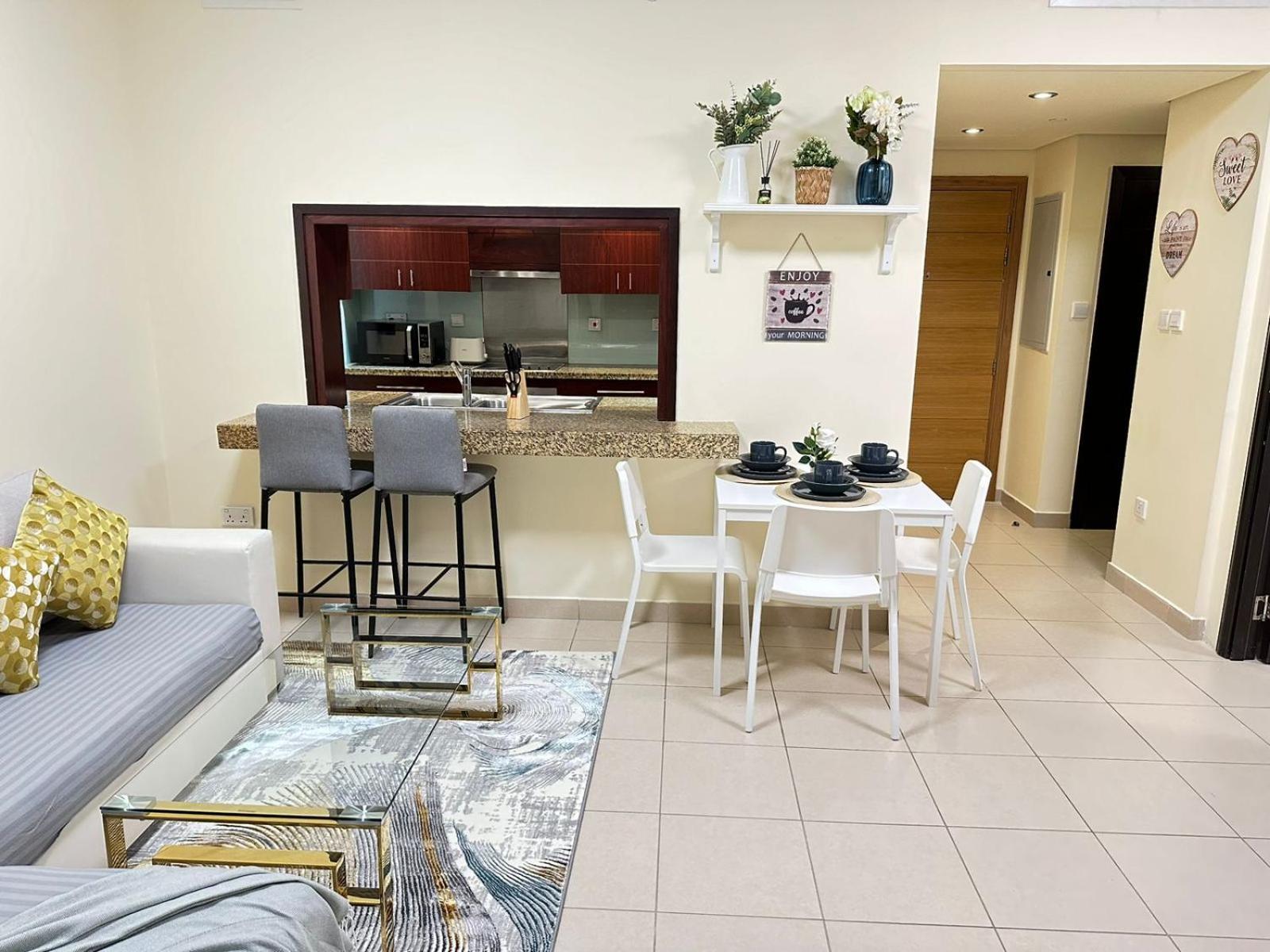 Burj Views Tower C, Downtown,dubai Uae Apartment *