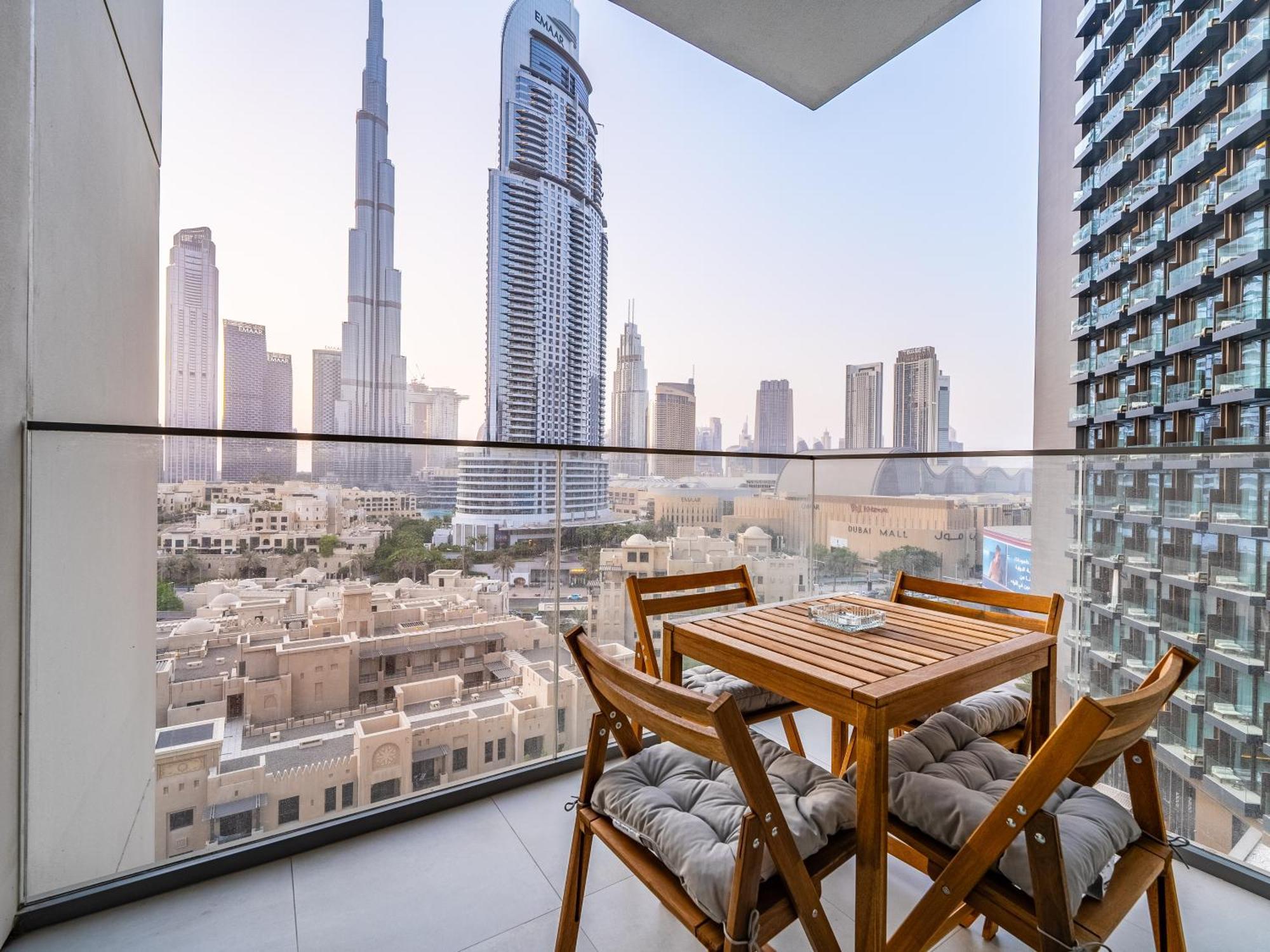 Apartment Lavishly Elegant 2br With Breathtaking Full Burj Khalifa View *