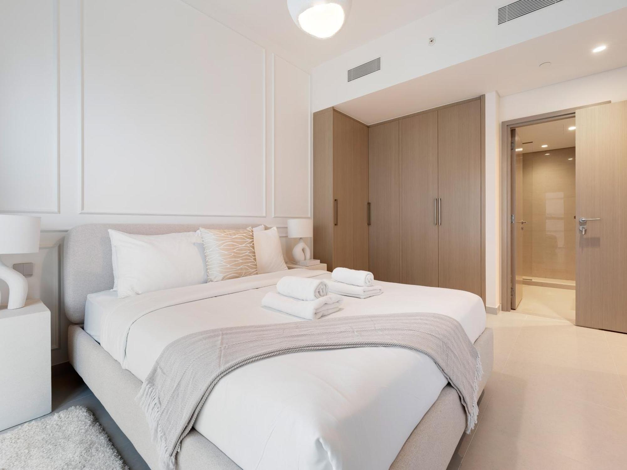 Apartment Lavishly Elegant 2br With Breathtaking Full Burj Khalifa View *