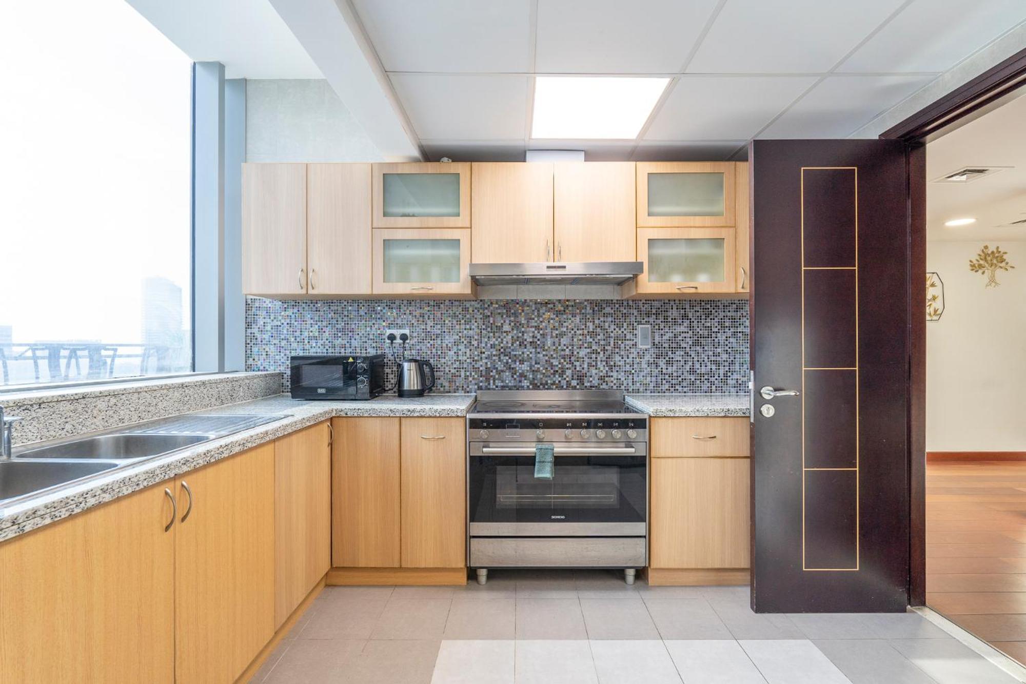 Apartment The Iconic Luxury 4br Penthouse Near To Jumeirah And Infront Of Dmcc Metro Station Dubai