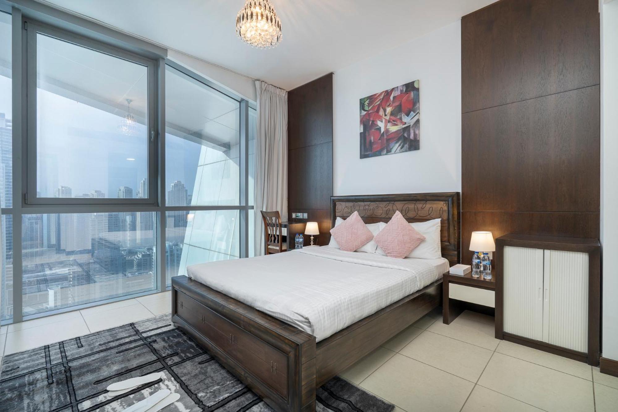 Apartment The Iconic Luxury 4br Penthouse Near To Jumeirah And Infront Of Dmcc Metro Station *