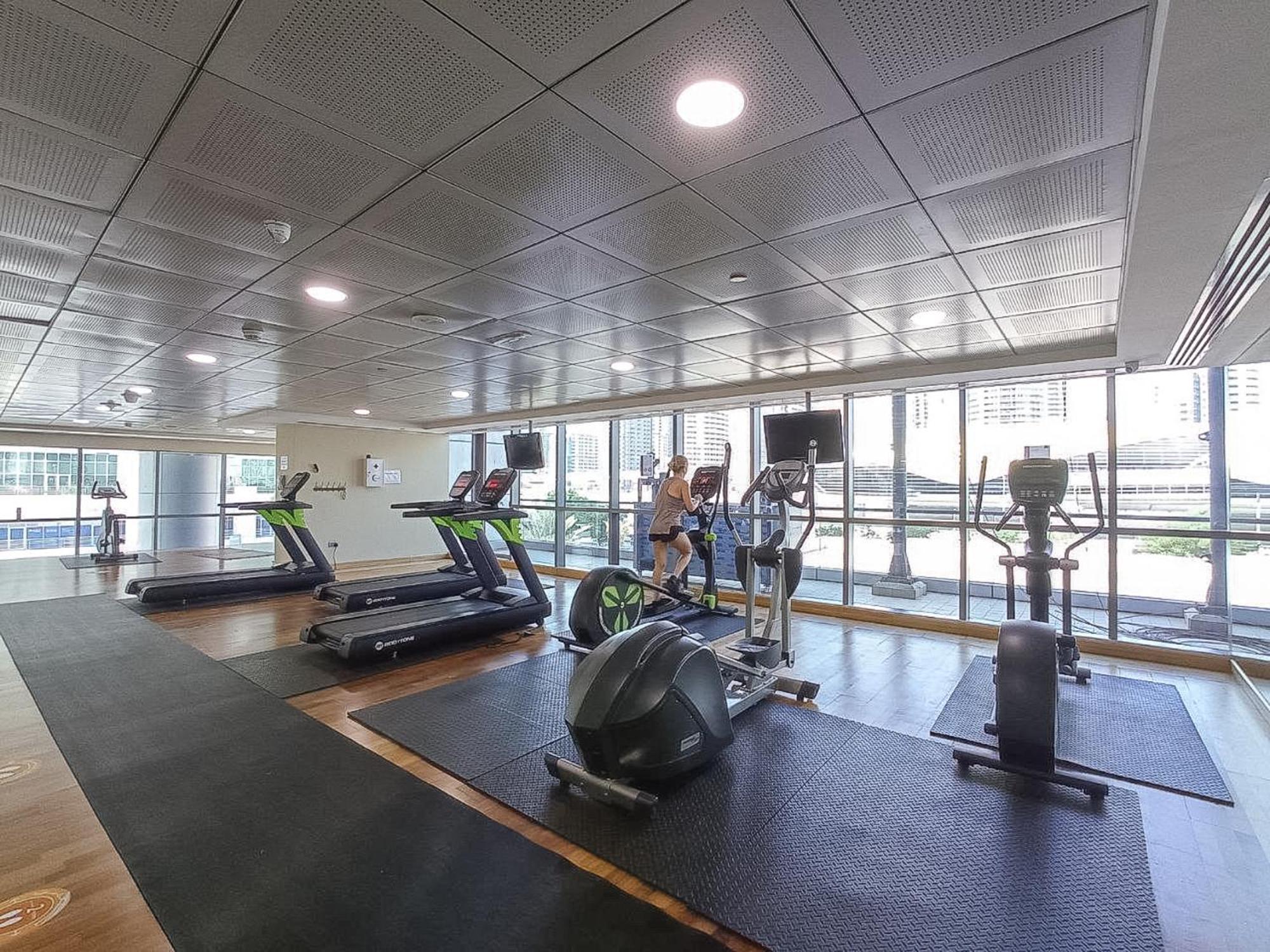 The Iconic Luxury 4br Penthouse Near To Jumeirah And Infront Of Dmcc Metro Station Apartment *