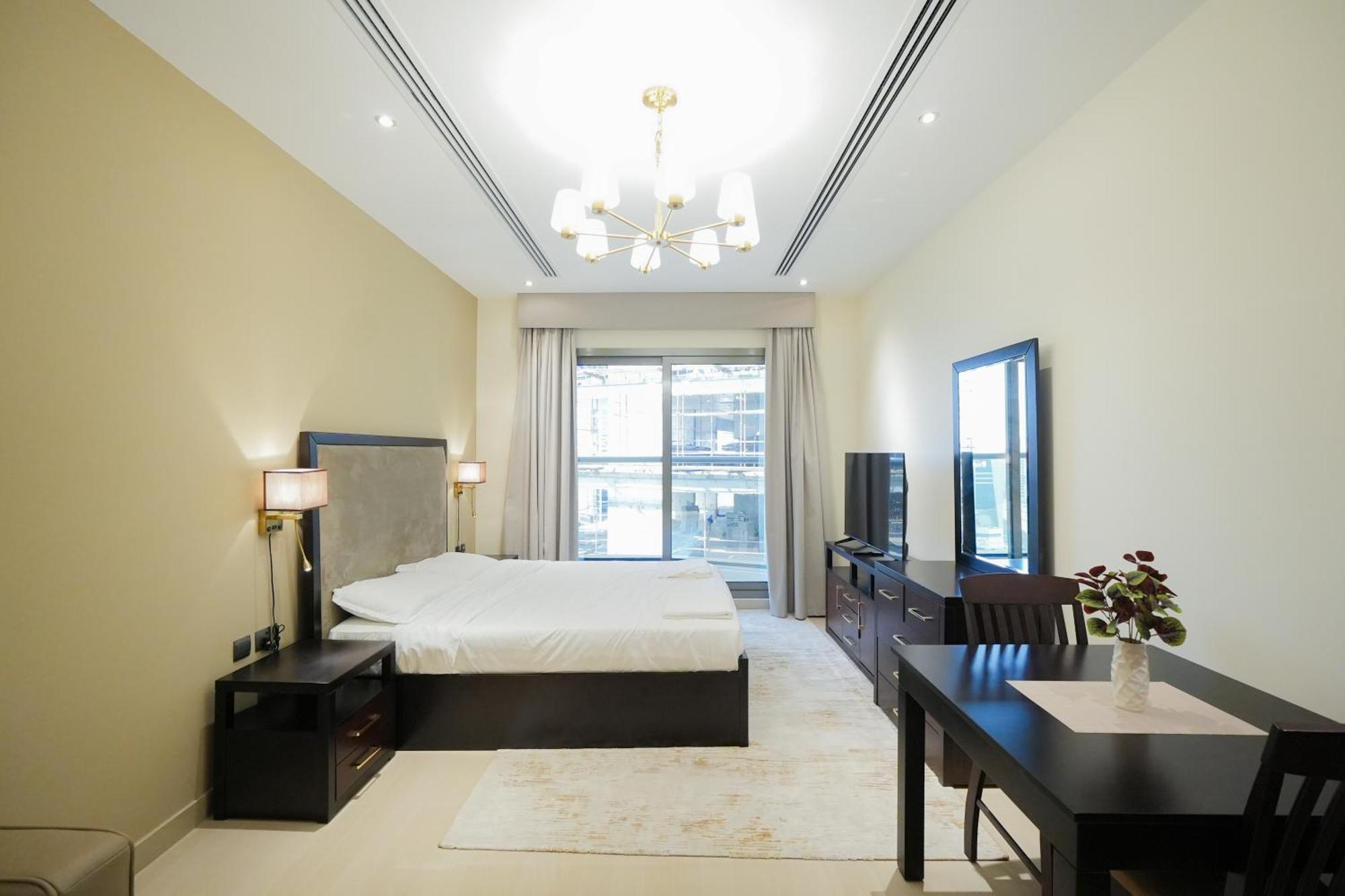 Studio At Elite Downtown With Burj Khalifa View By Anw