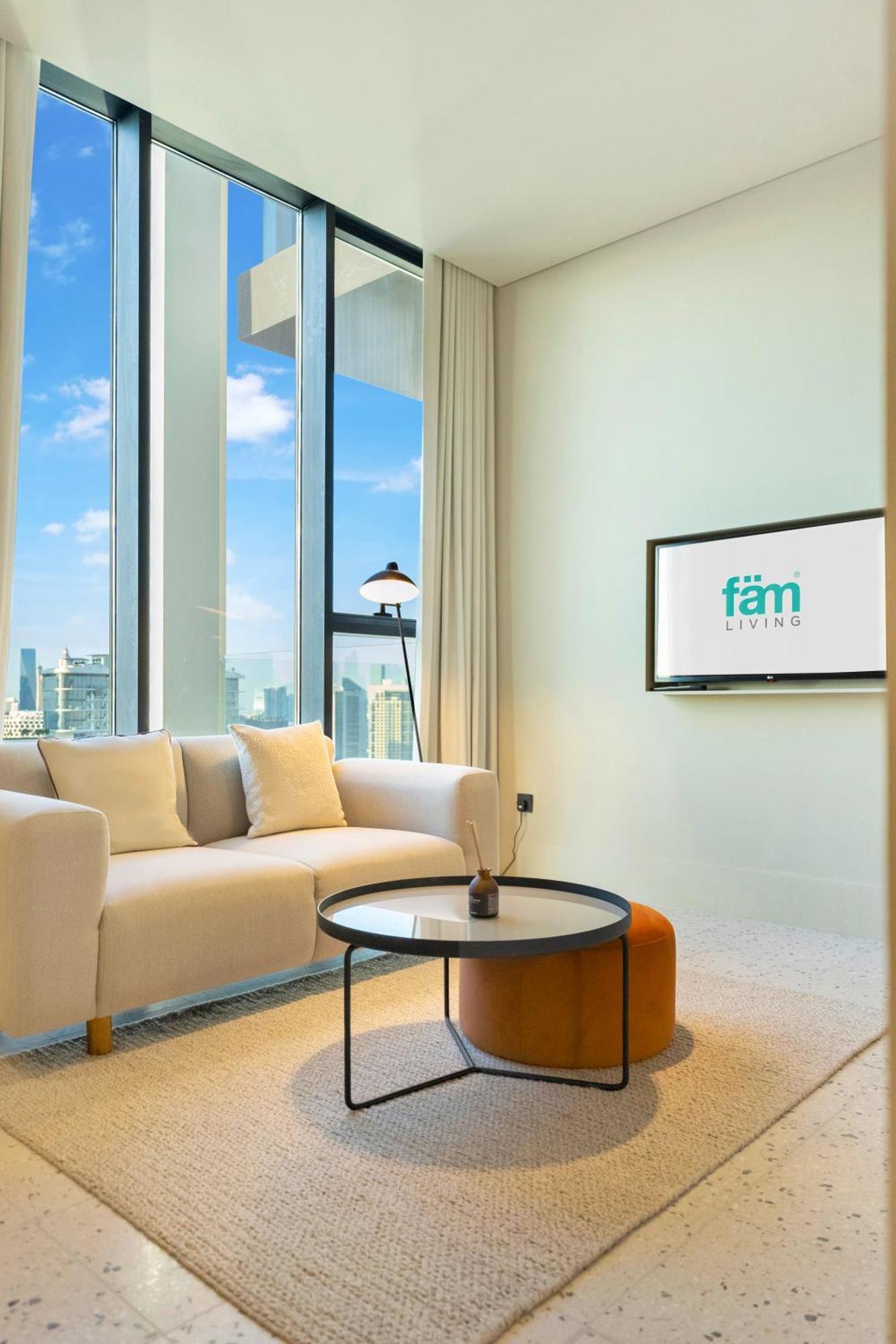Apartment Fam Living - Upside Living - Wfh Friendly-business Bay Dubai