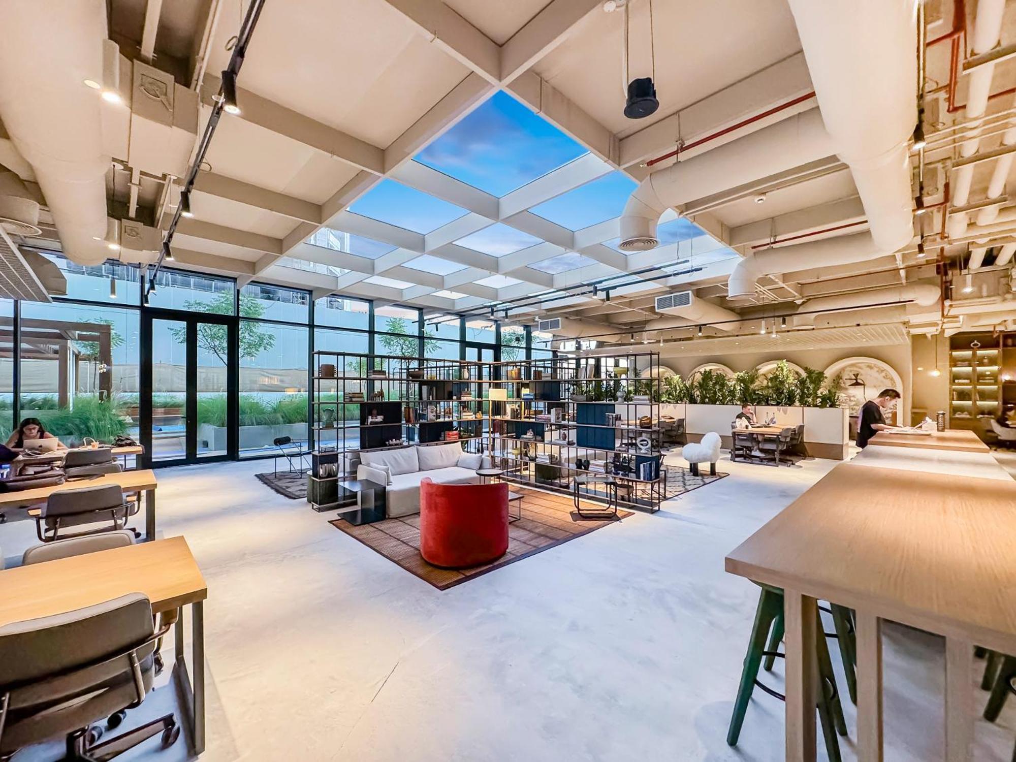 Fam Living - Upside Living - Wfh Friendly-business Bay Apartment Dubai