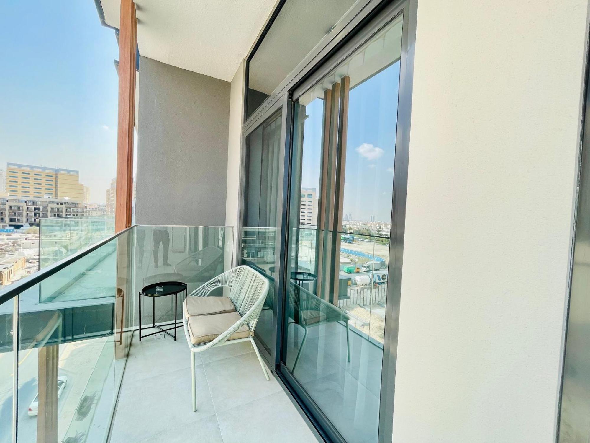 Brand New Luxury 1 Bedroom Dubai