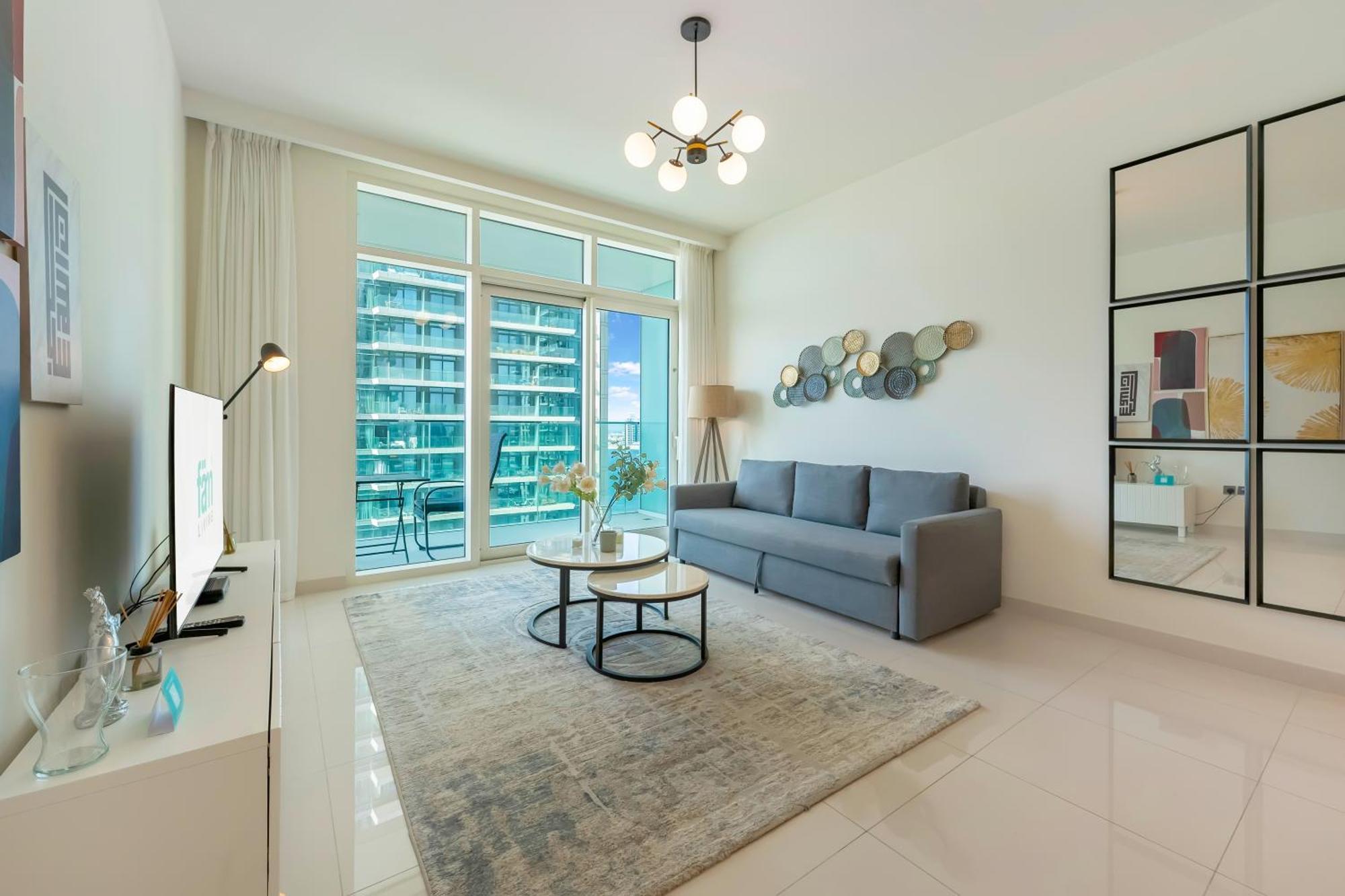 Fam Living - Beachfront Getaway In Emaar Beachfront - Private Access And Luxury Amenities Apartment
