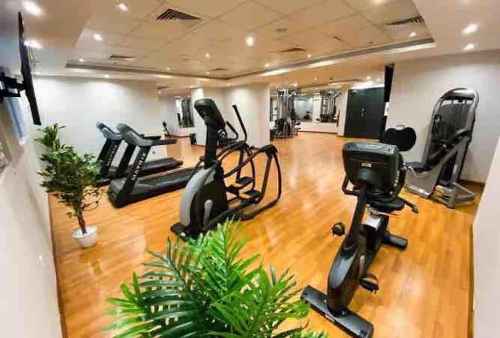 Cozy Business Bay Burj Khalifa Canal View