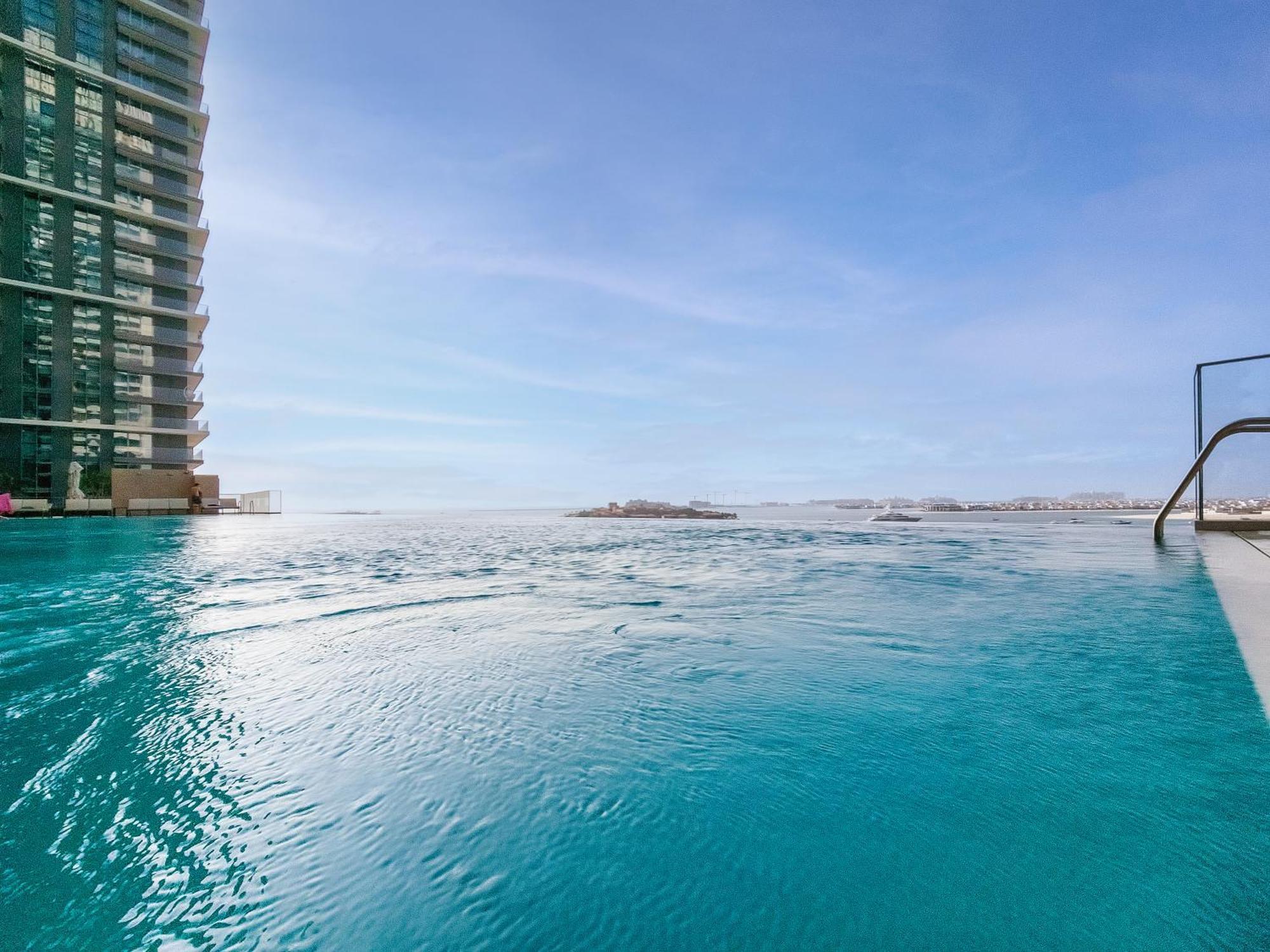 Marina Vista 1bd With Access In Beachfront Dubai