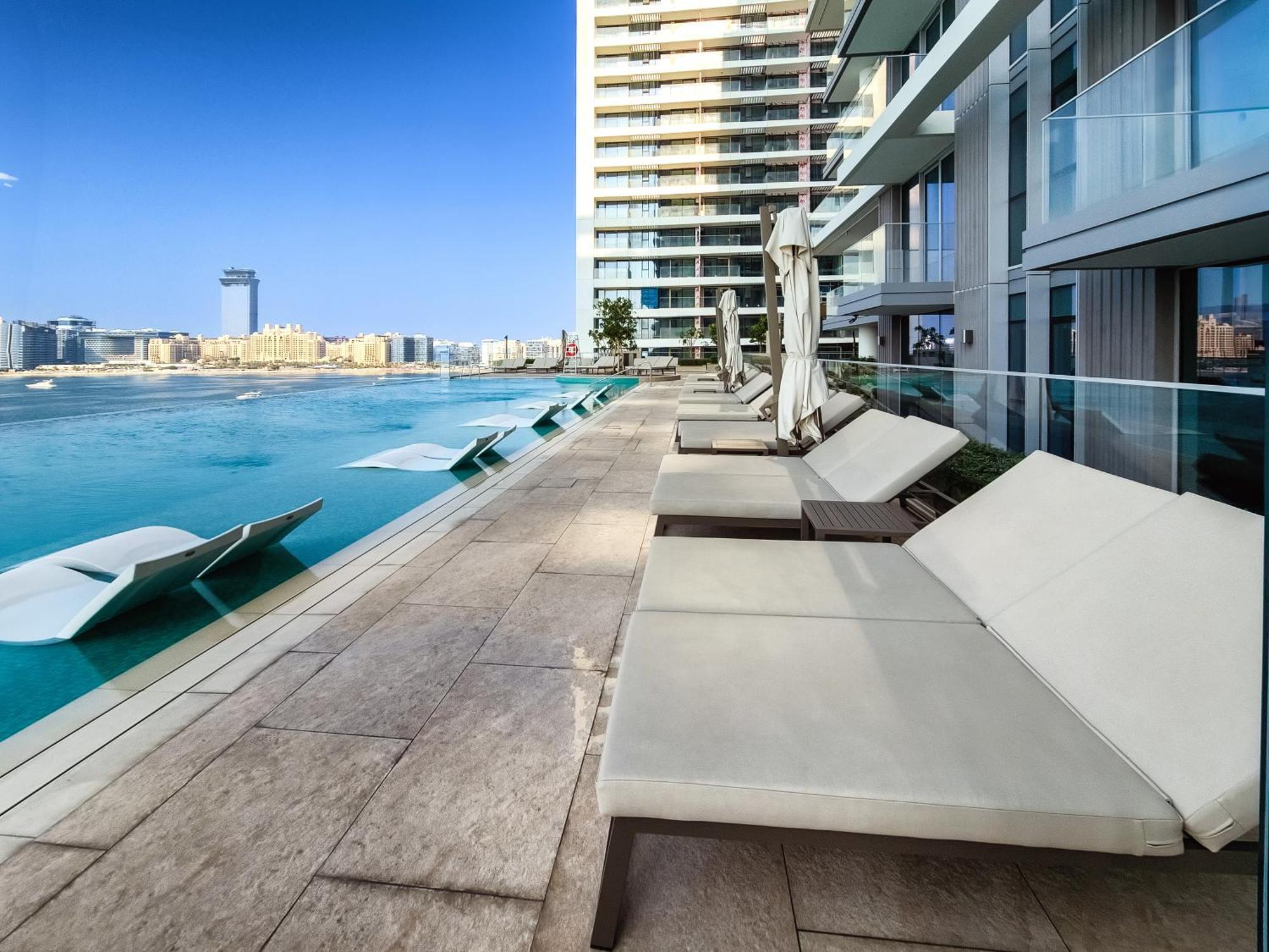 Marina Vista 1bd With Access In Beachfront Apartment