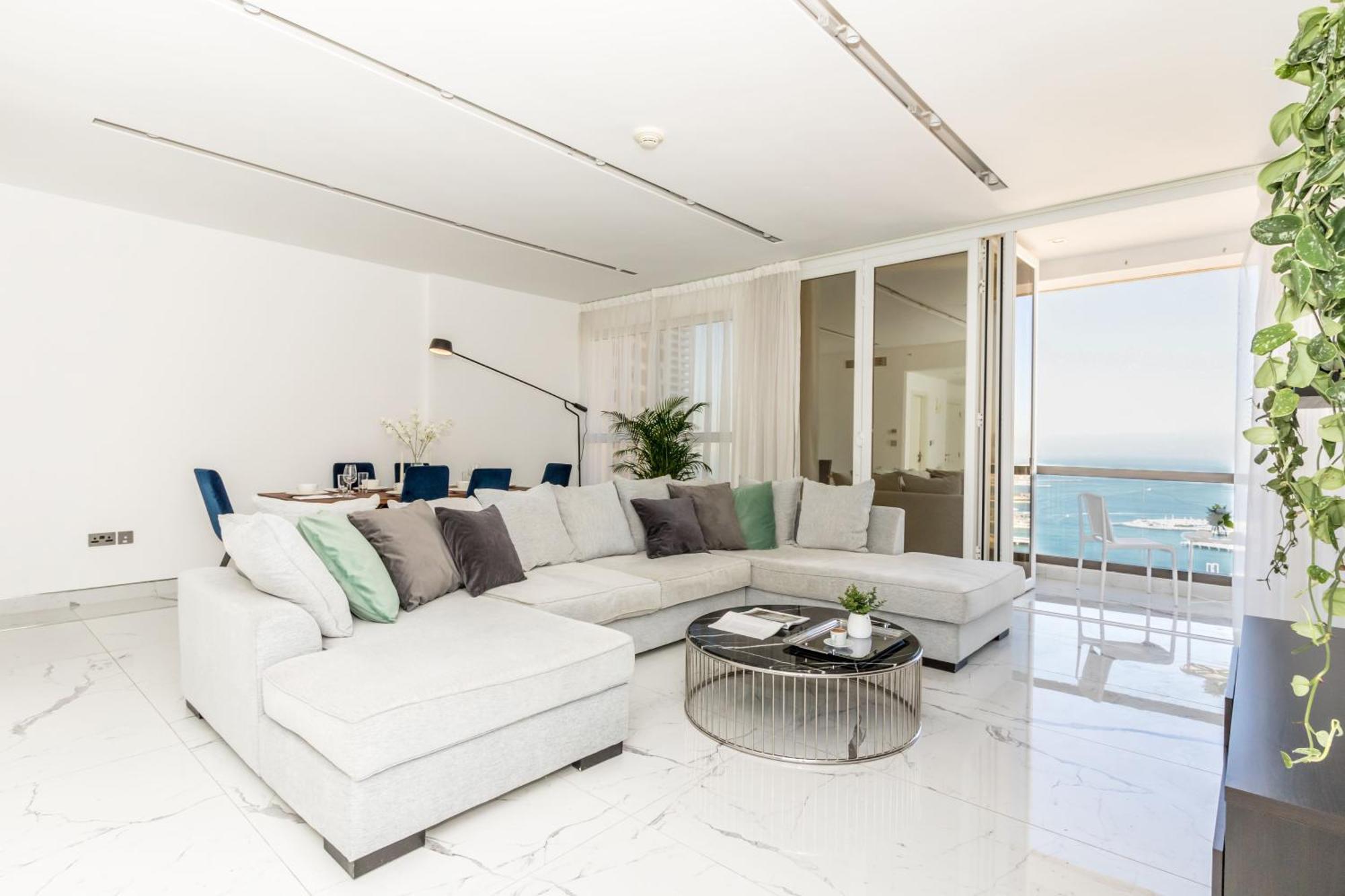 Gma Murjan 2br Sea View High Floor Apartment *