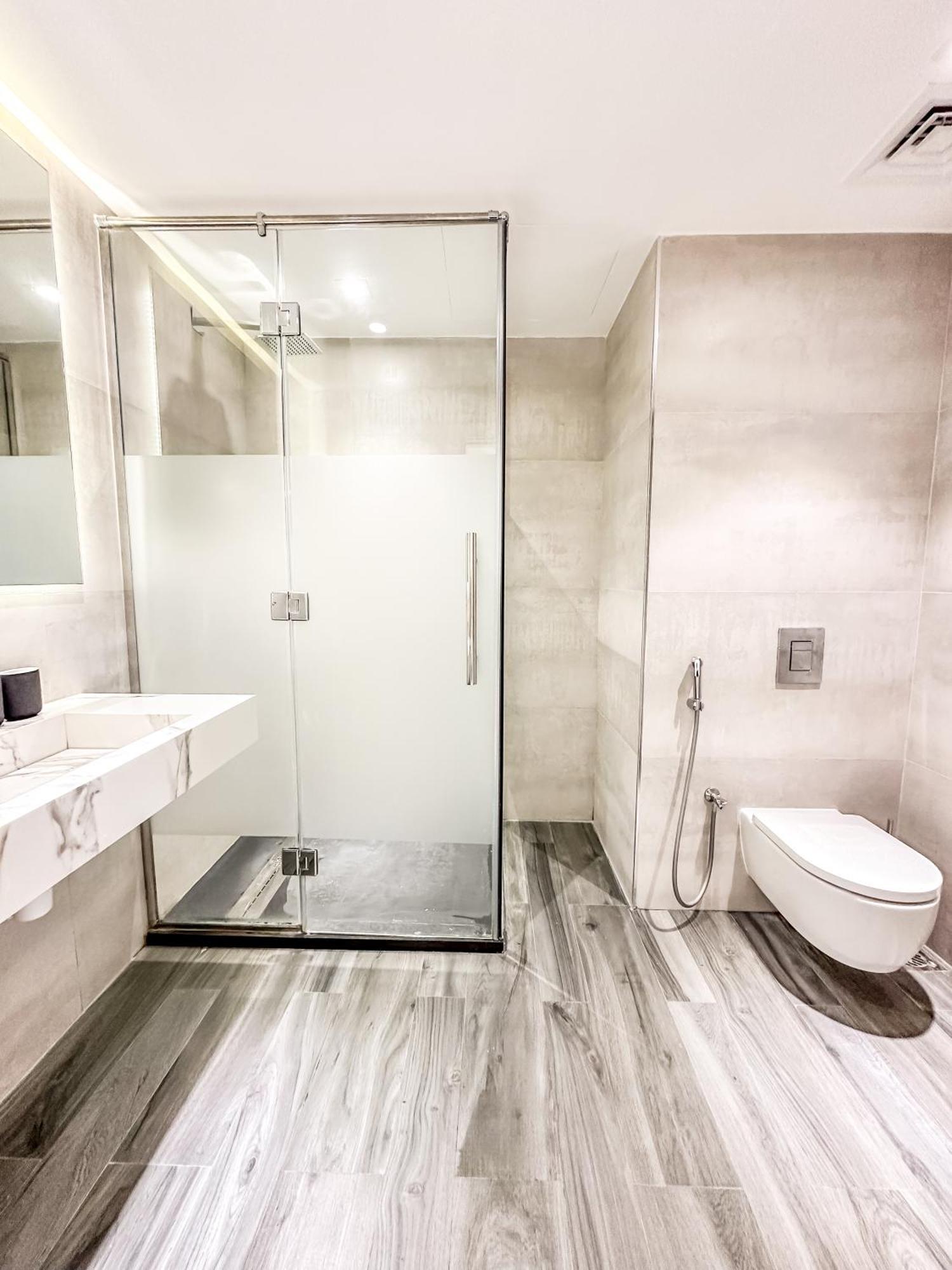 Gma Murjan 2br Sea View High Floor Apartment Dubai