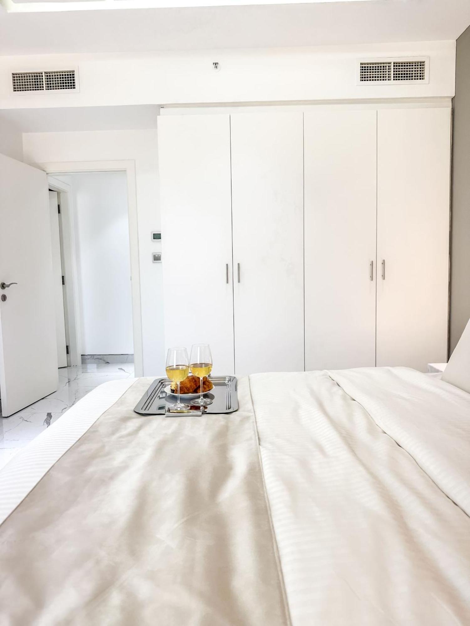 Apartment Gma Murjan 2br Sea View High Floor