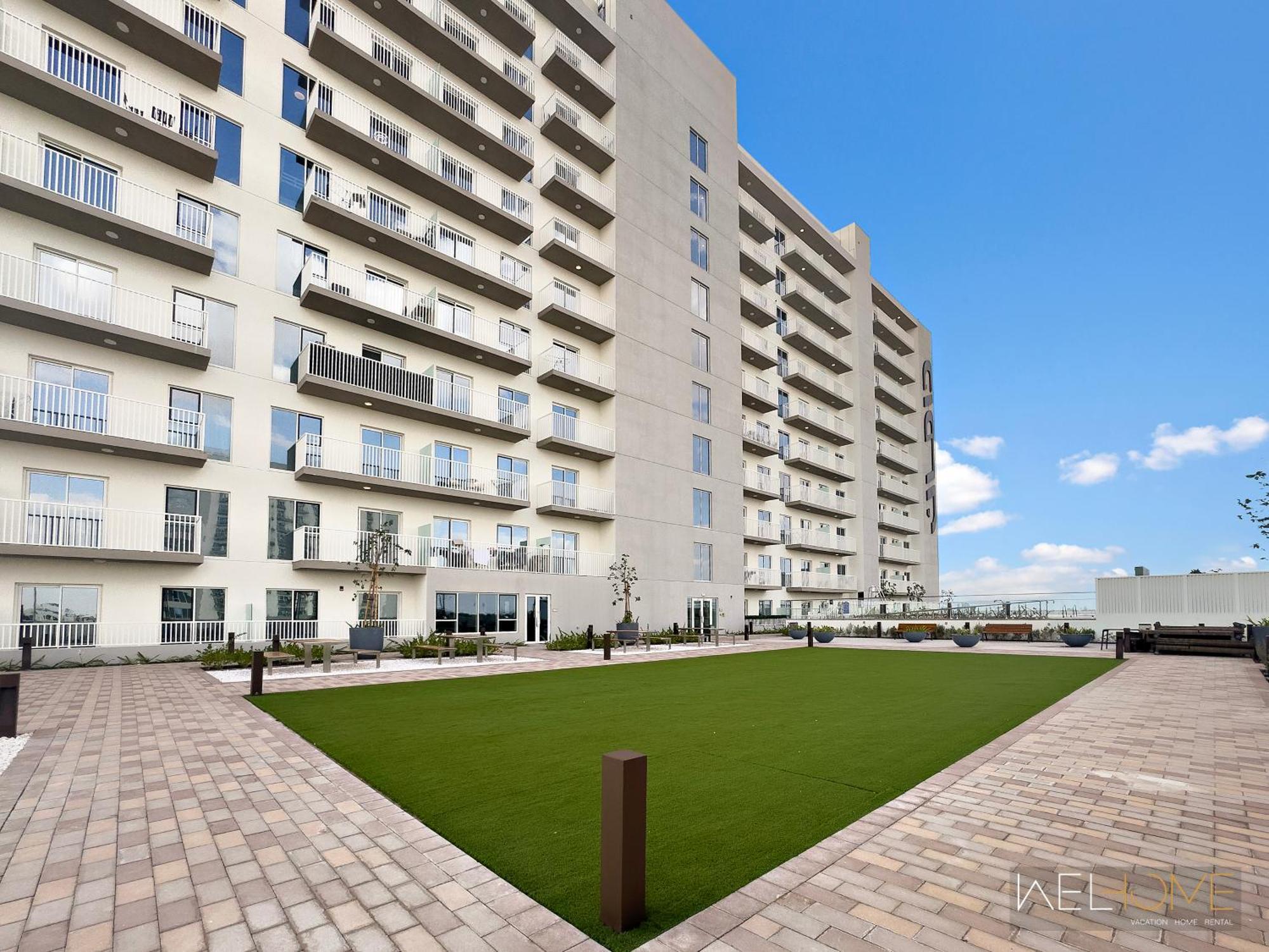 Welhome - Breathtaking View 1br In Damac Hills 2 Apartment *