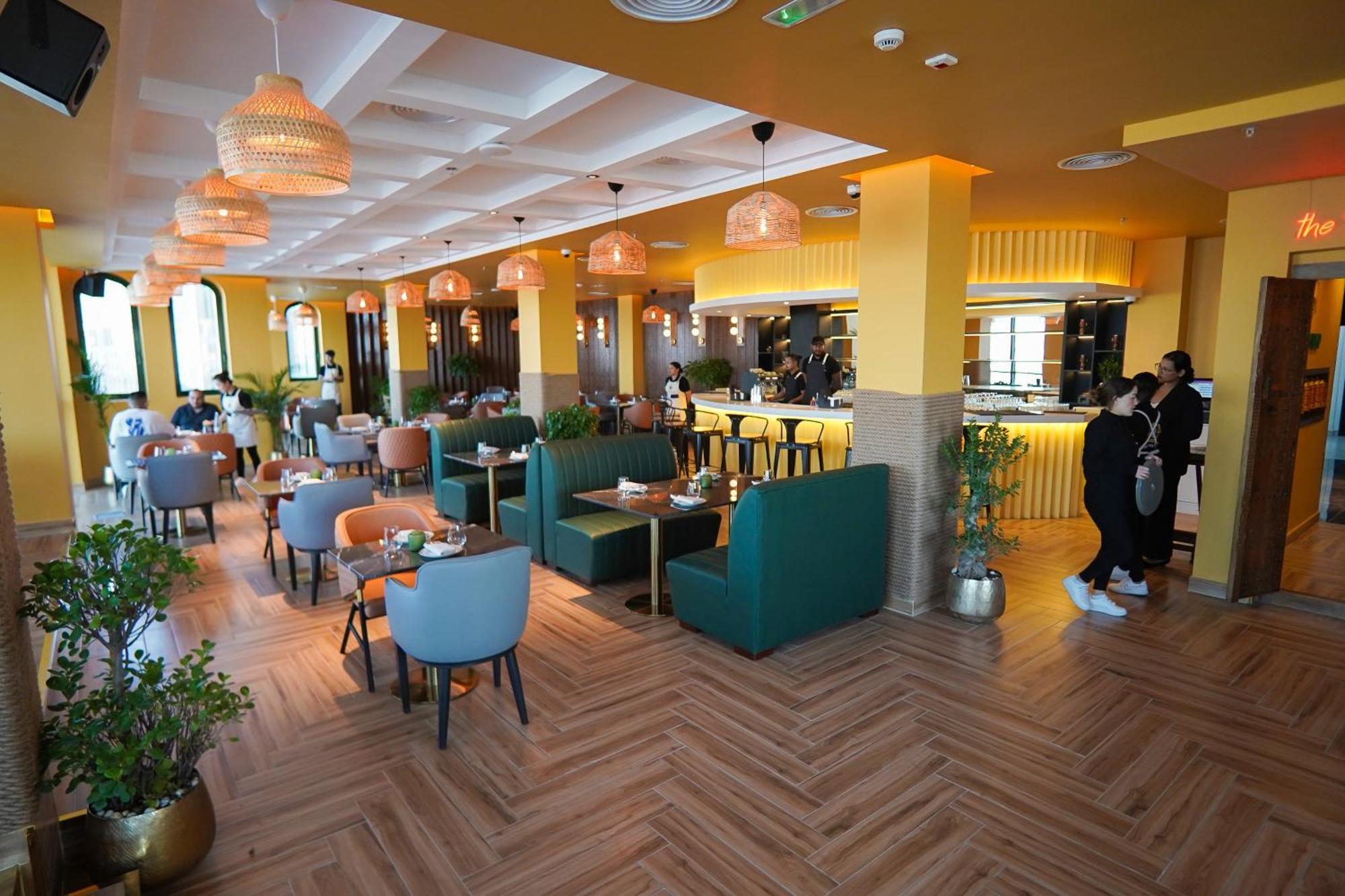 Hotel Concorde Creek View Bur 4*