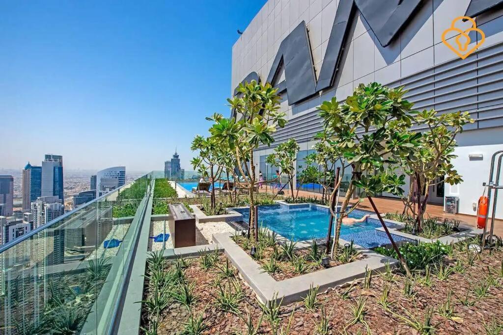 Keysplease 2 B/r With Burj Views Paramount Midtown, Minutes To Mall *