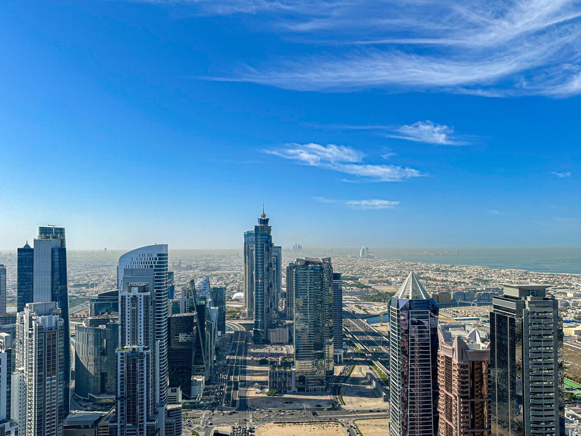 Apartment Full Burj Khalifa View Lux 2bedroom With Rooftop Pool Location In Paramount Midtown *