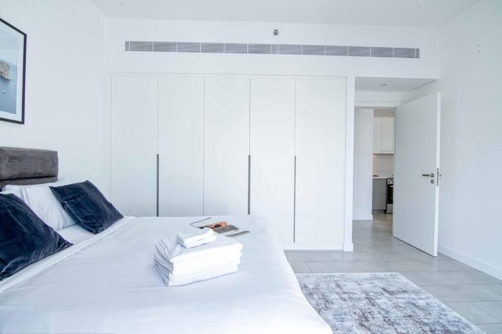Apartment Delightful 1br In Jbr With Access Dubai