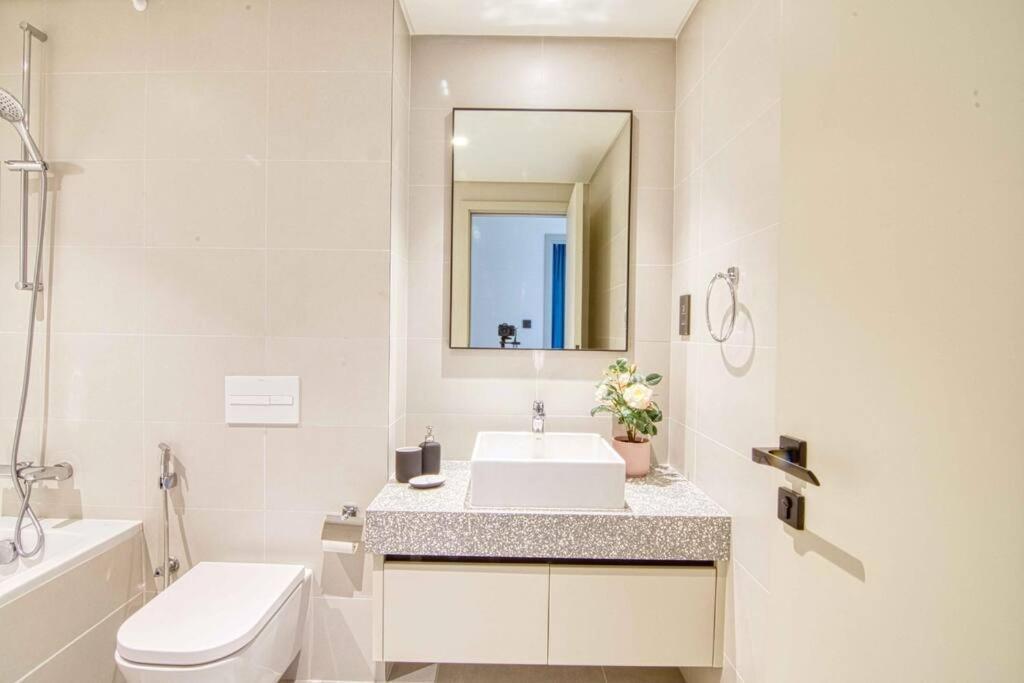 Wow! New 1br With Atlantis Views - Harbour Apartment