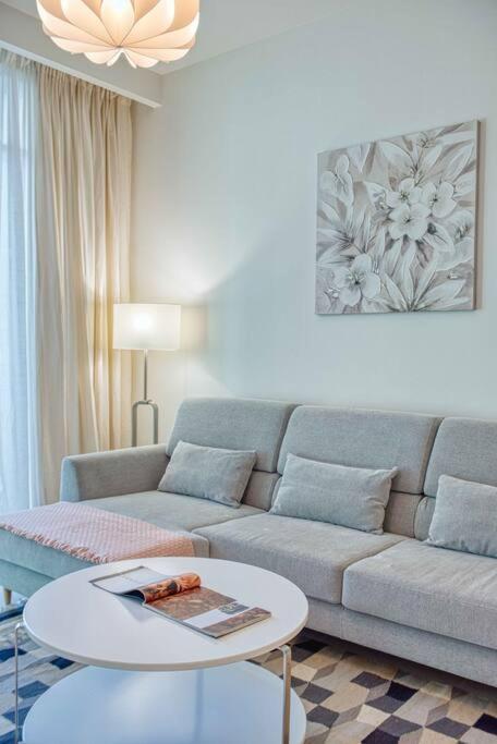 Apartment Wow! New 1br With Atlantis Views - Harbour Dubai