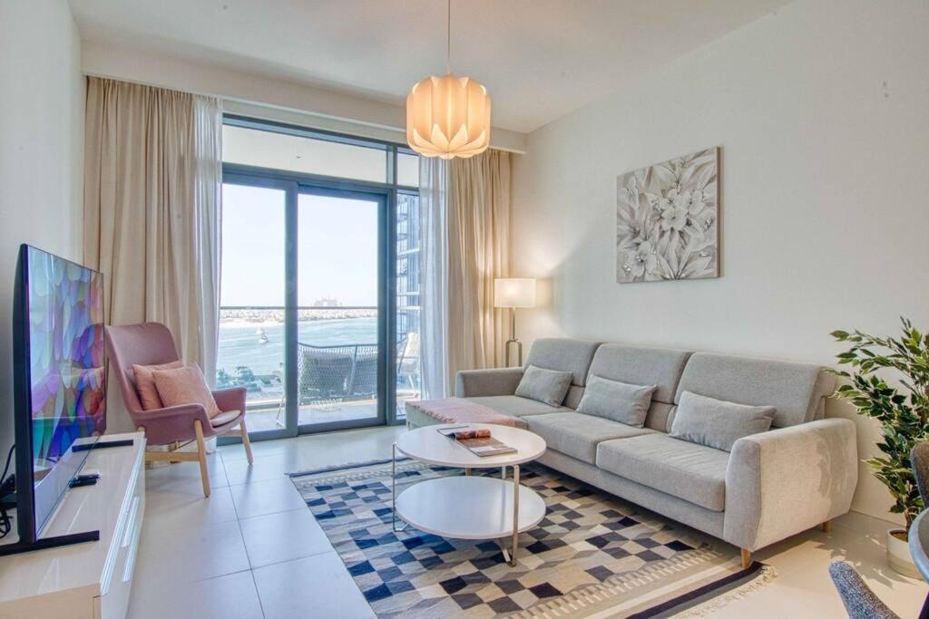 Apartment Wow! New 1br With Atlantis Views - Harbour *
