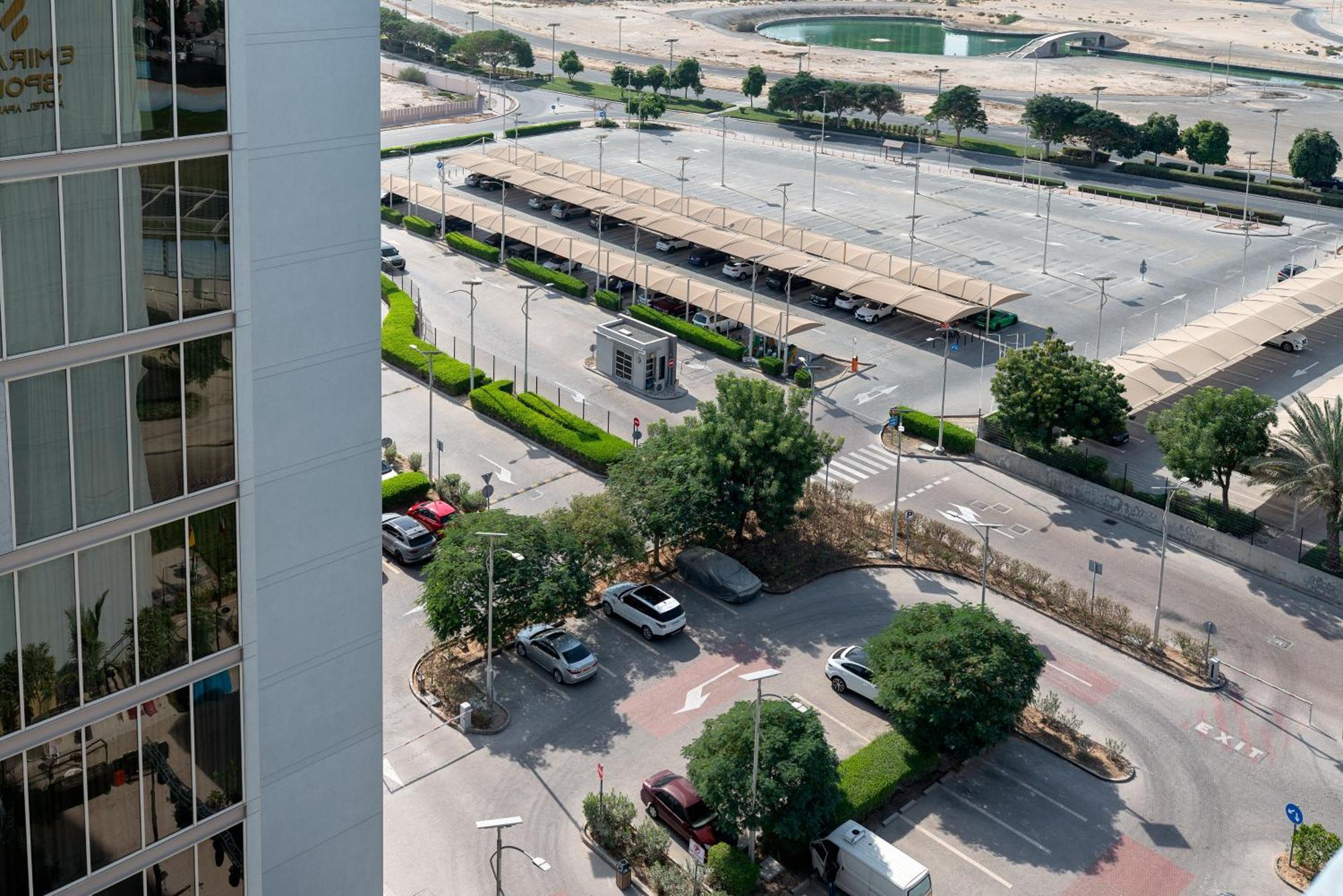 Emirates Sports Hotel, Sports Dubai