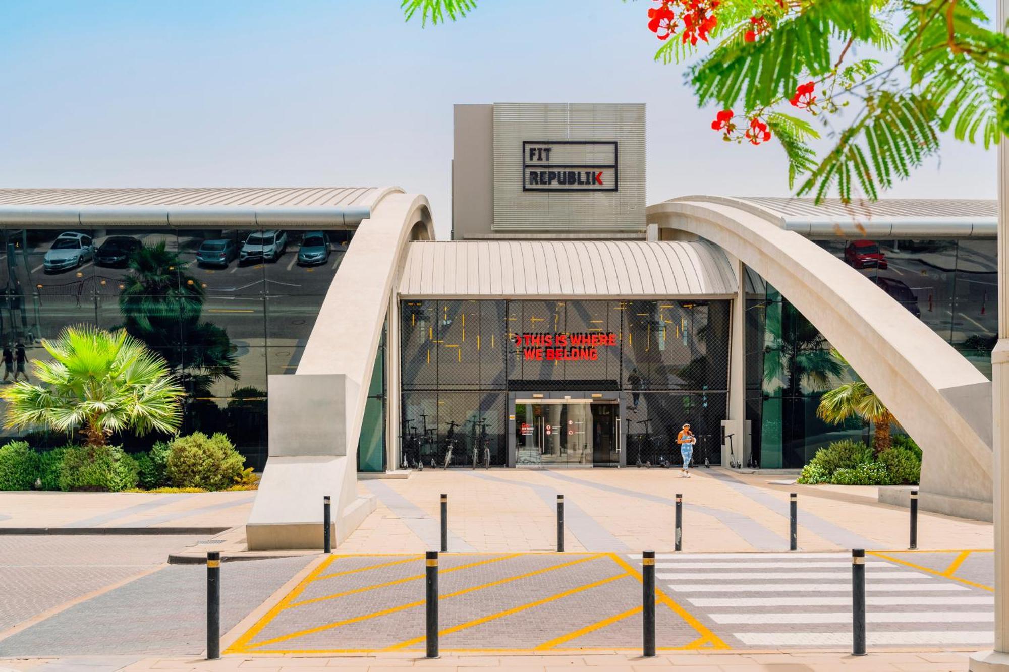 Emirates Sports Hotel, Sports Dubai
