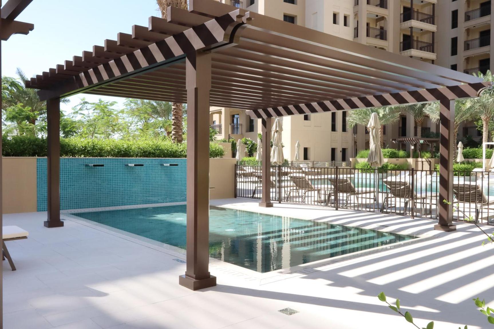 Livbnb - 2br Close To Souk Mall And Burj Al Arab *