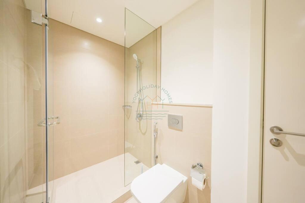 Modern 2br With Stunning Fountain Apartment Dubai