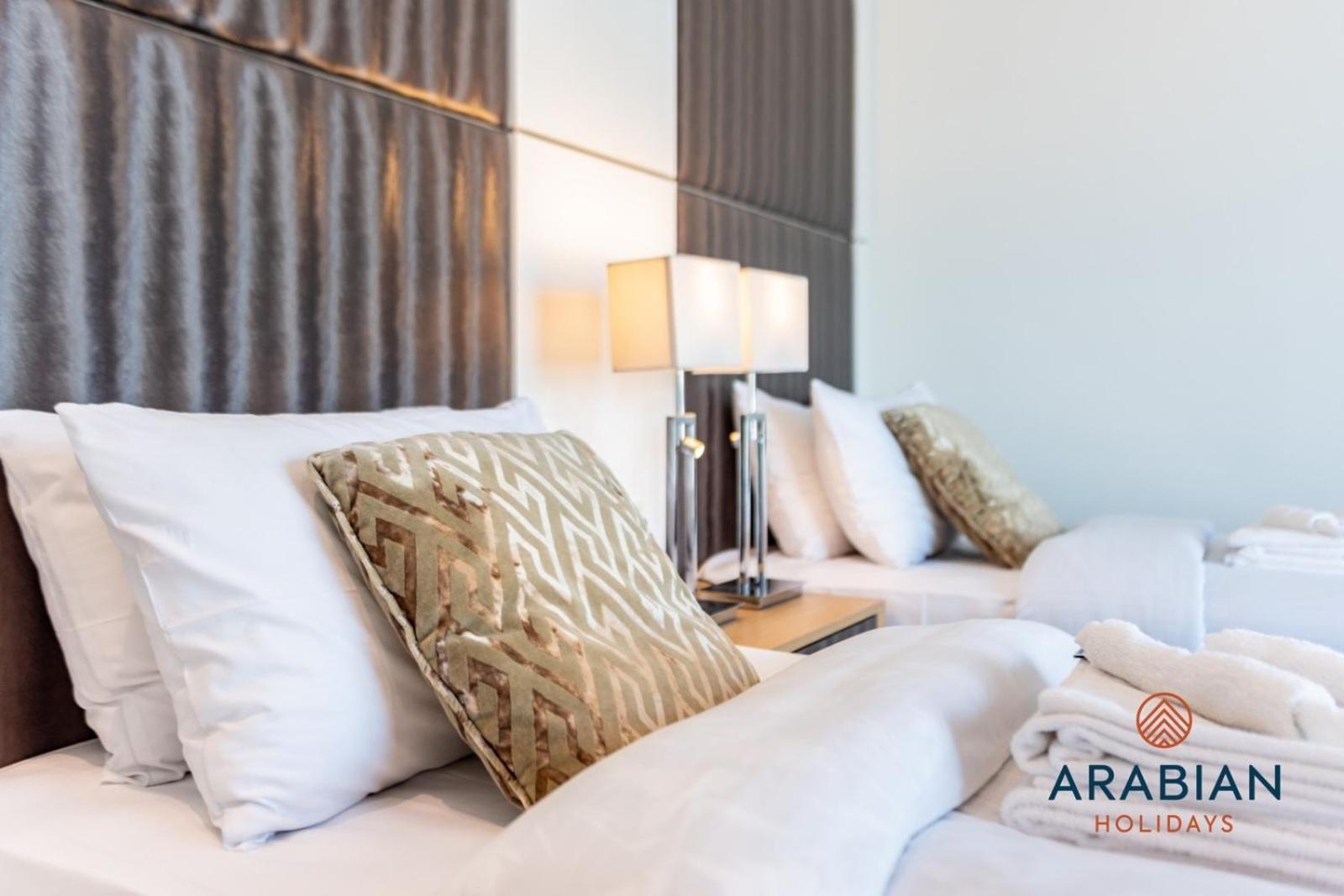 Flawless 2br In Business Bay - Partial Burj And Full Canal View Apartment *