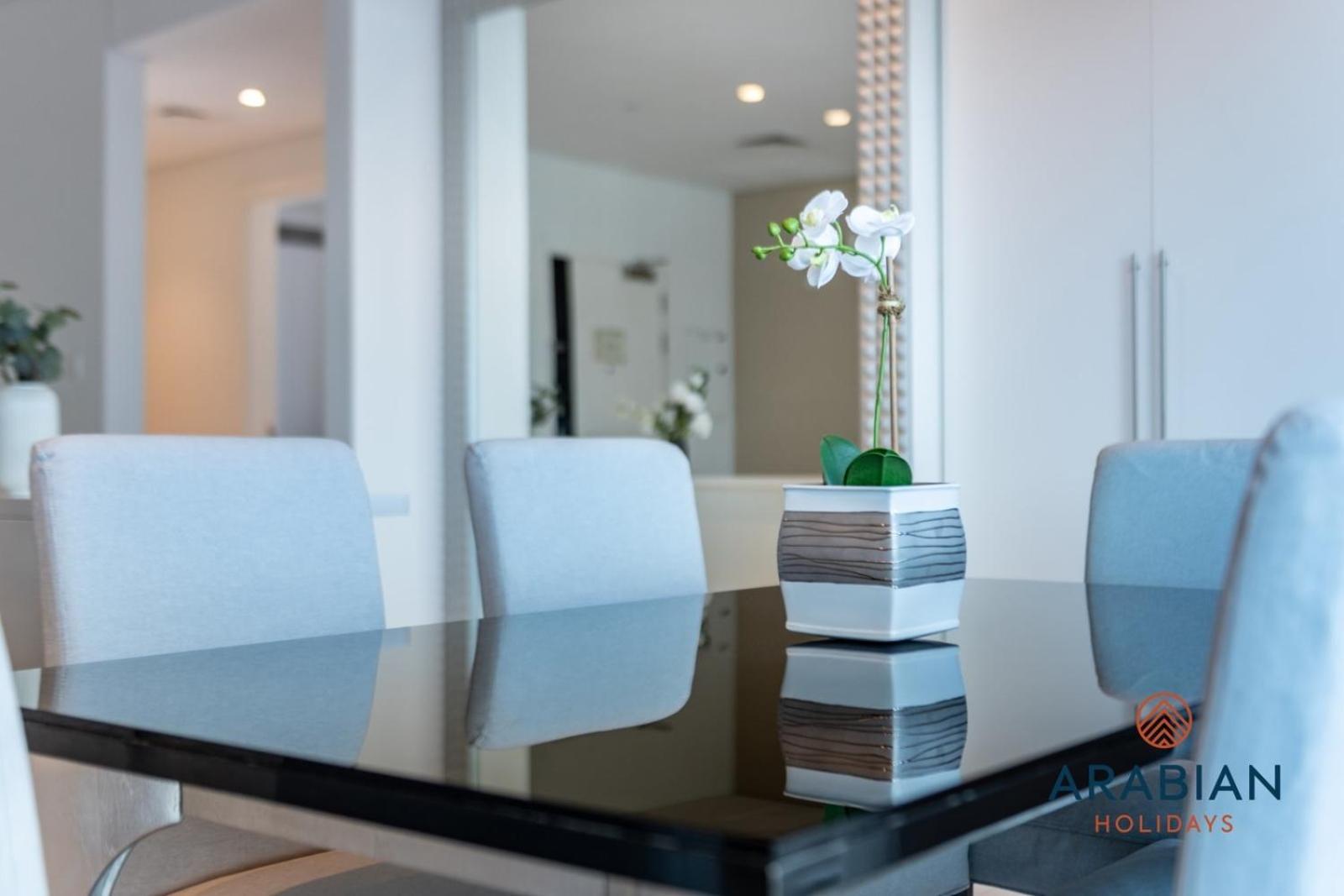 Flawless 2br In Business Bay - Partial Burj And Full Canal View Apartment Dubai