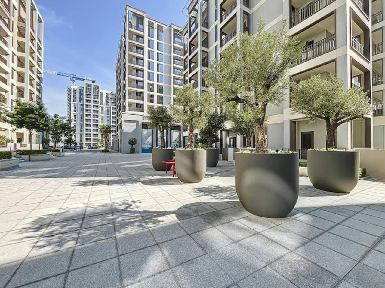 Summer At Creek - Elegant One Bedroom